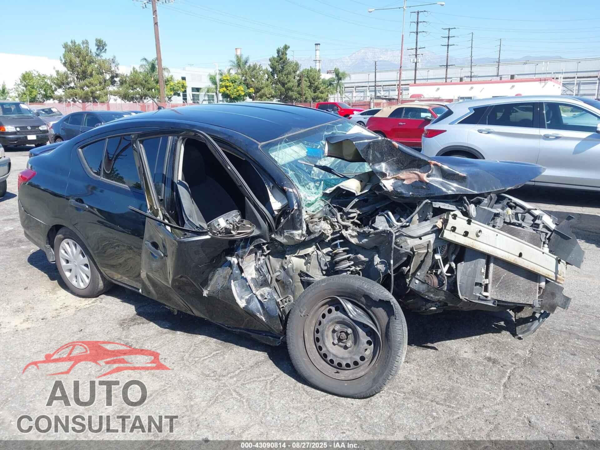 NISSAN VERSA 2017 - 3N1CN7AP3HL862746