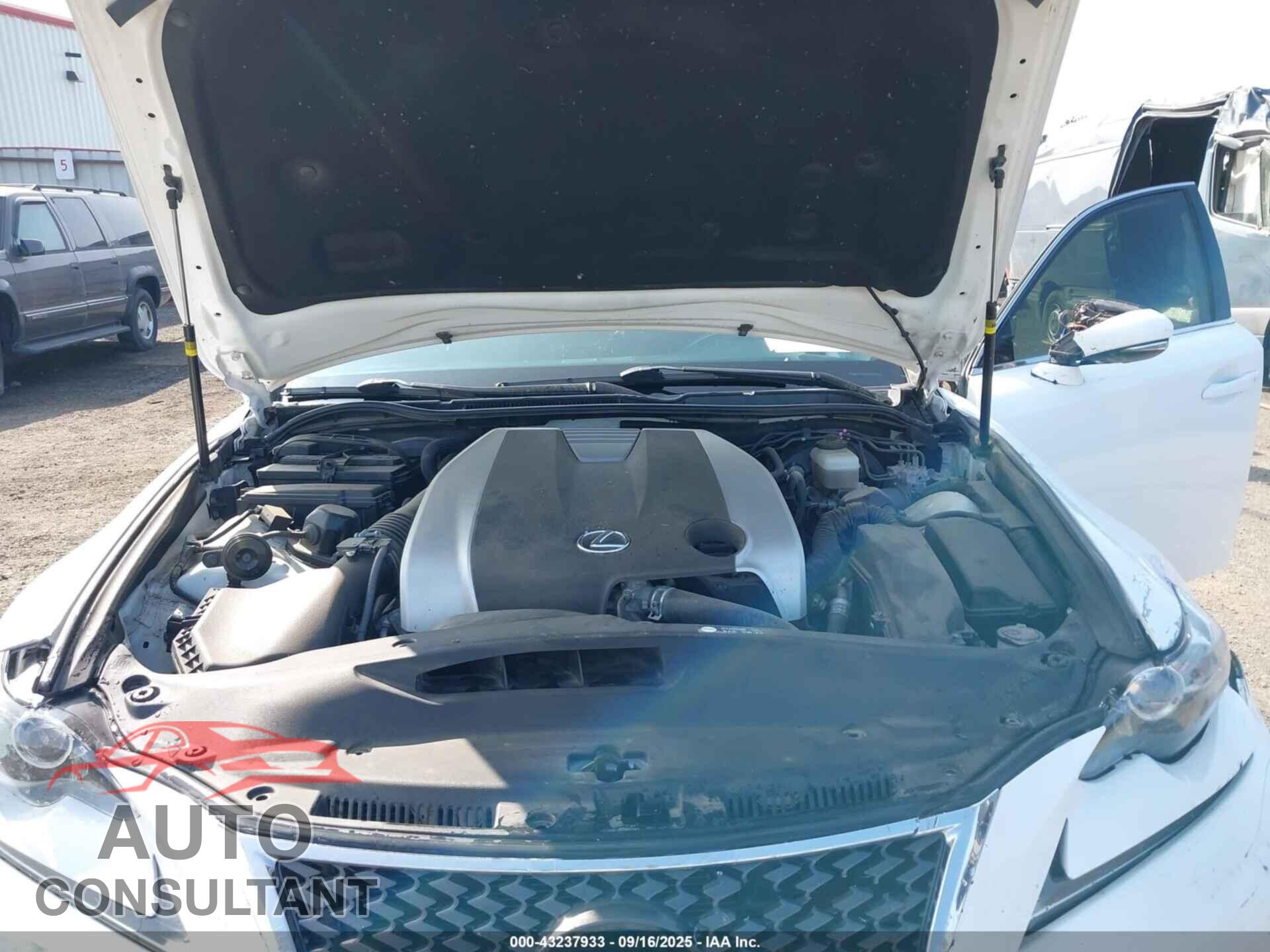 LEXUS IS 350 2014 - JTHBE1D23E5003009