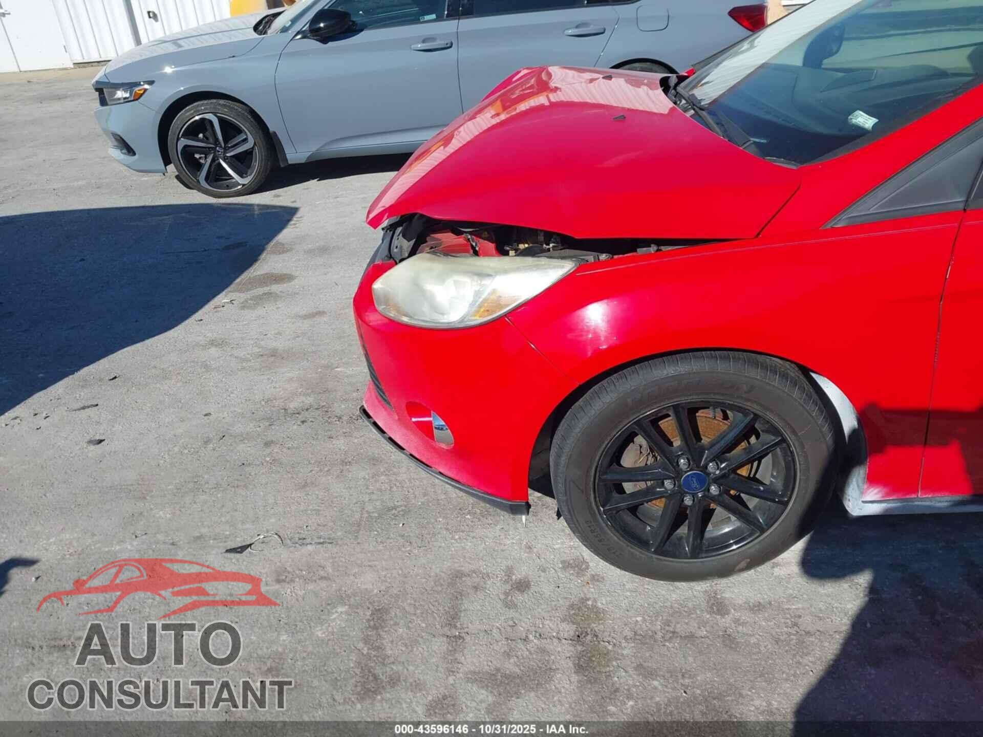 FORD FOCUS 2012 - 1FAHP3F26CL119771