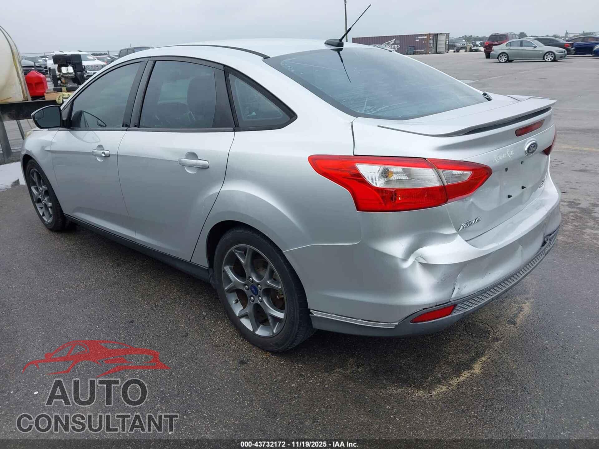 FORD FOCUS 2014 - 1FADP3F29EL195650