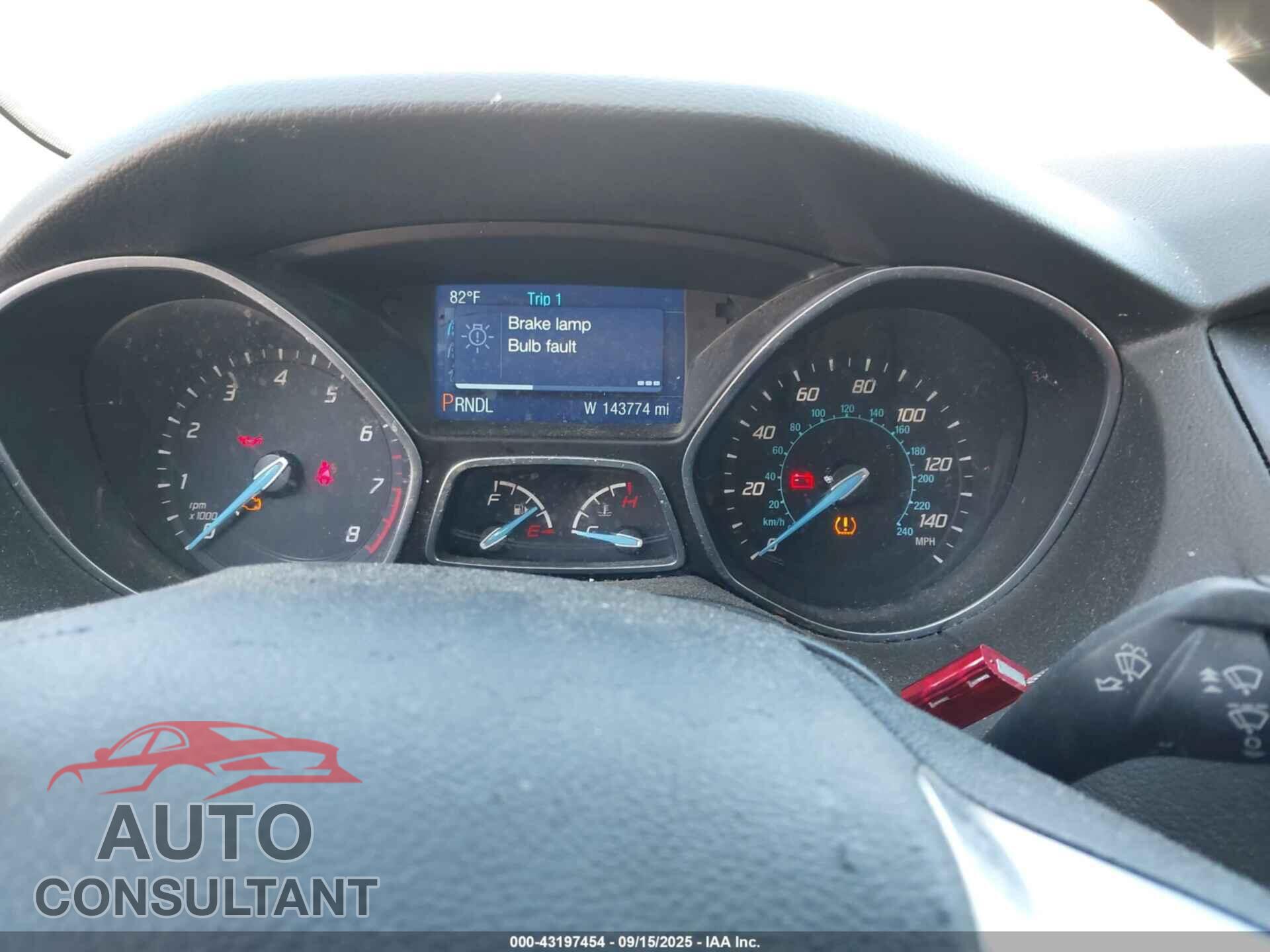FORD FOCUS 2014 - 1FADP3F2XEL378023
