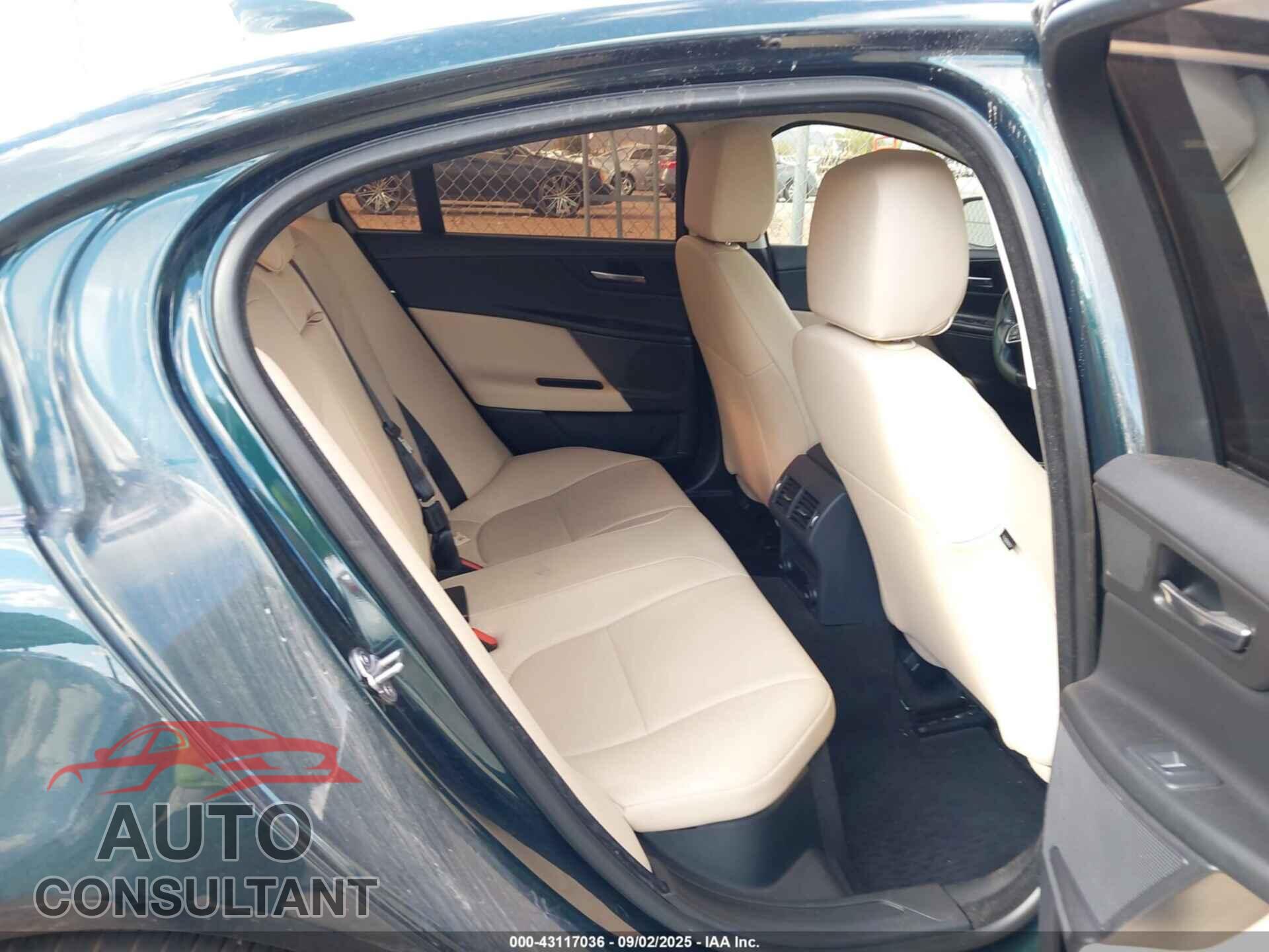 JAGUAR XE 2017 - SAJAJ4BV5HA973061