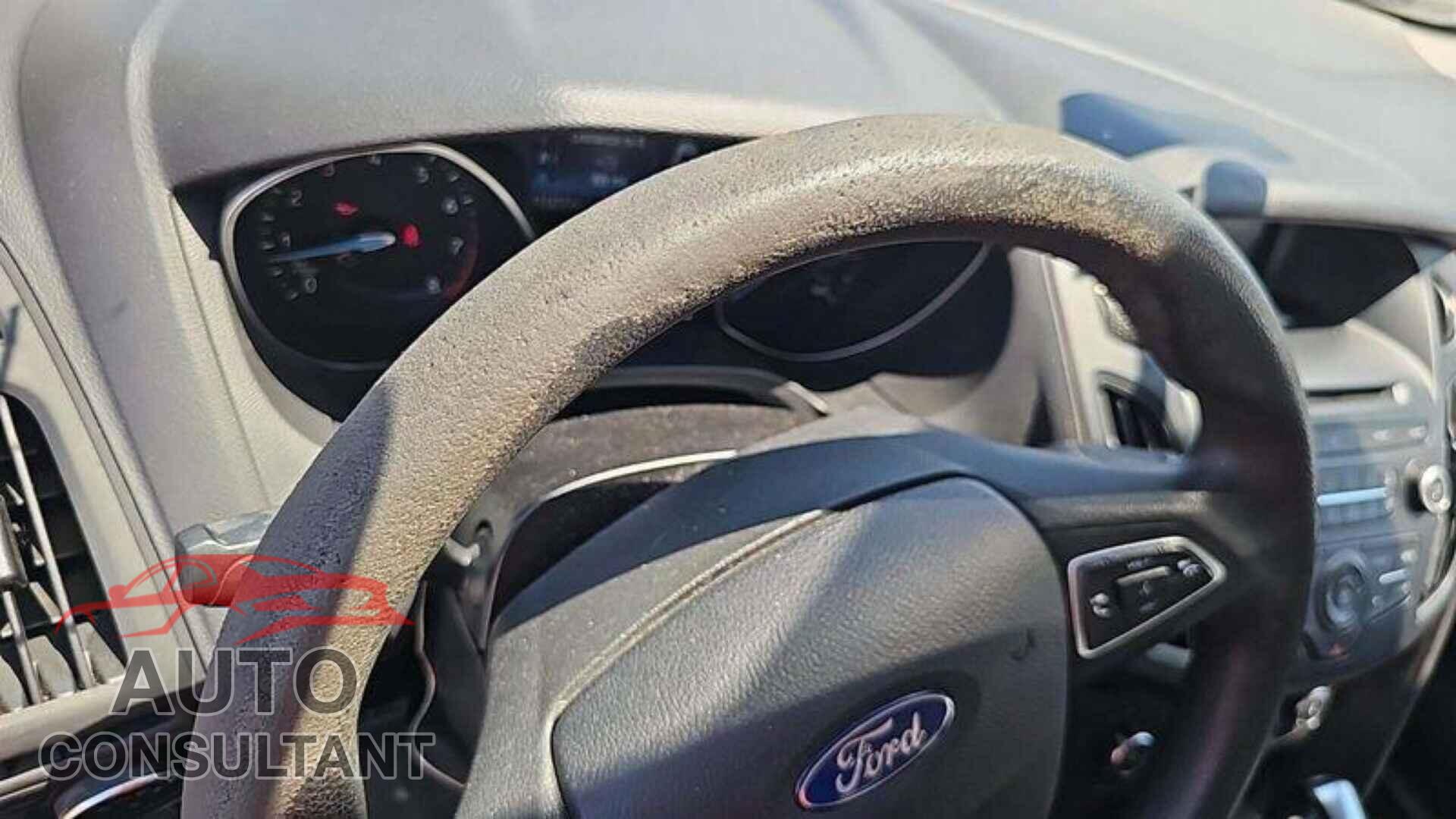 FORD FOCUS 2016 - 1FADP3K22GL348877
