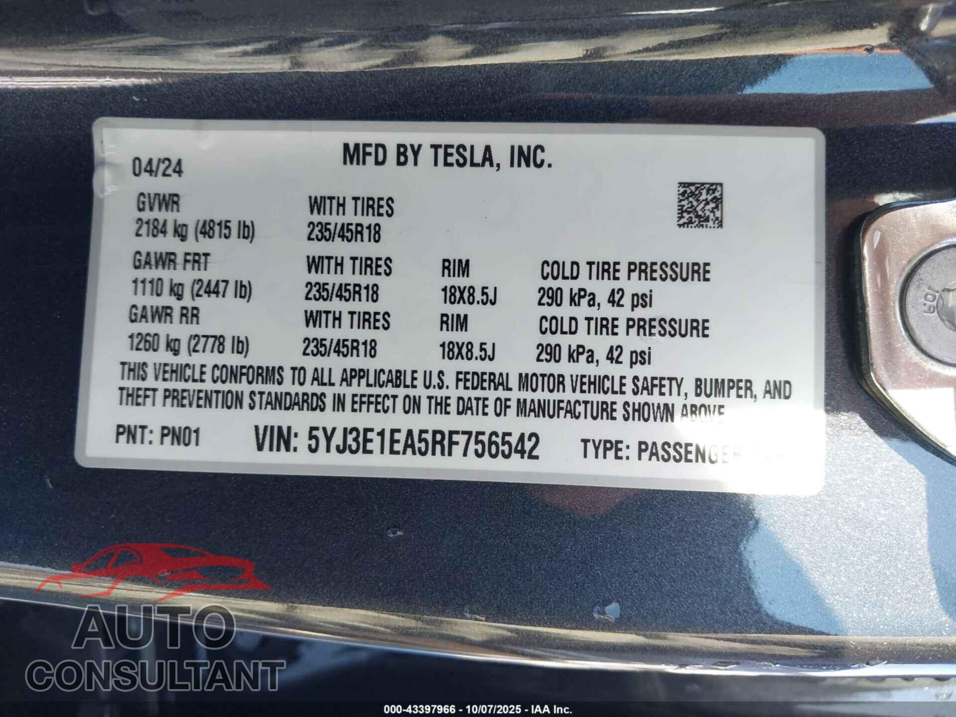 TESLA MODEL 3 2024 - 5YJ3E1EA5RF756542