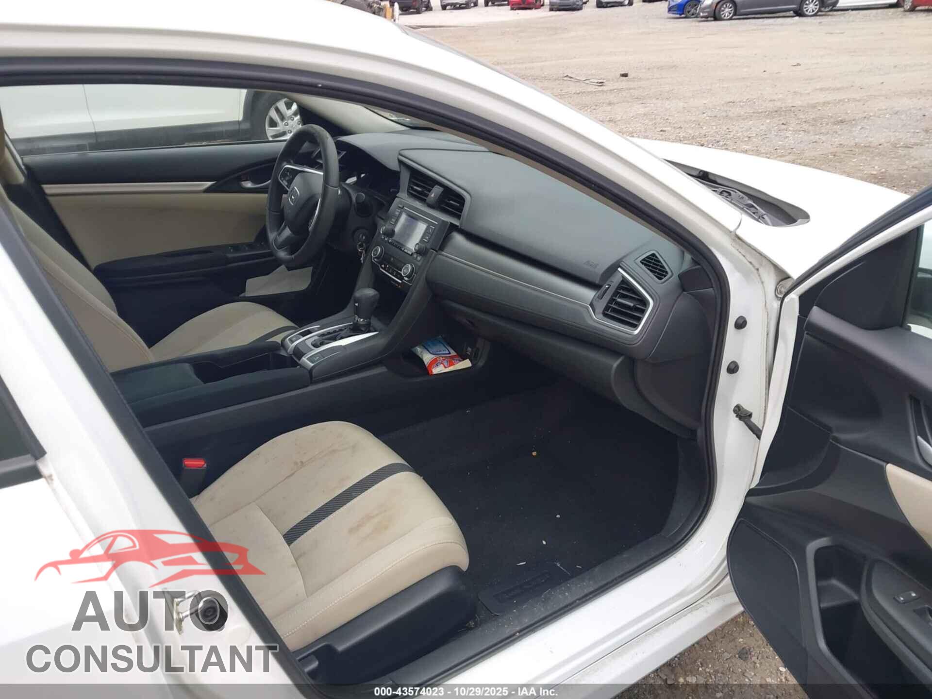 HONDA CIVIC 2017 - 2HGFC2F52HH576746