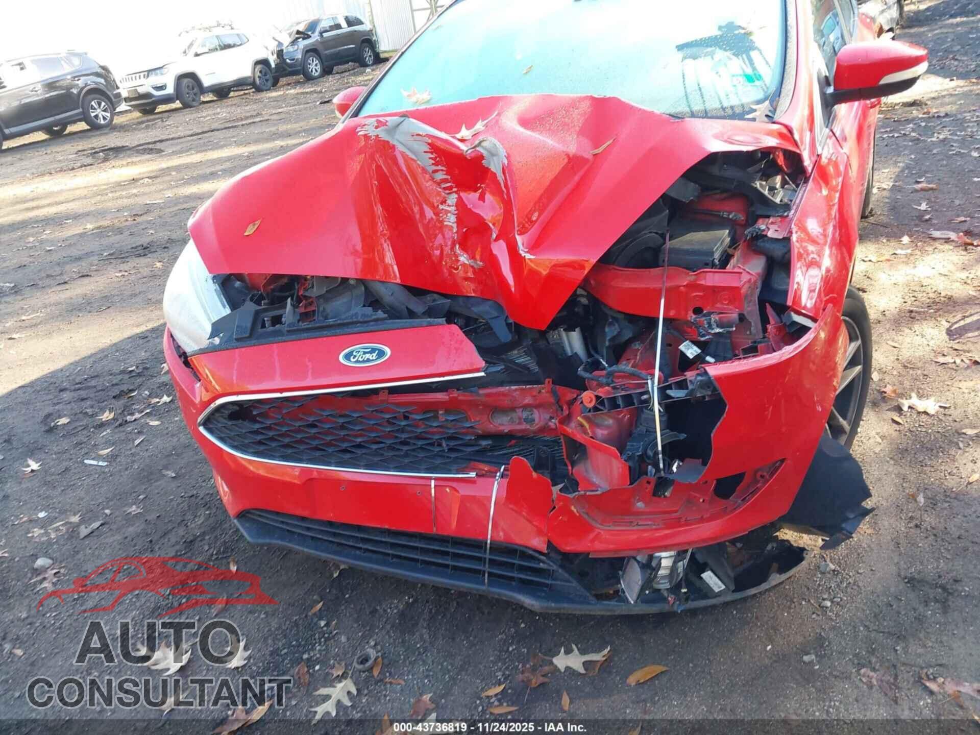 FORD FOCUS 2016 - 1FADP3K26GL240620