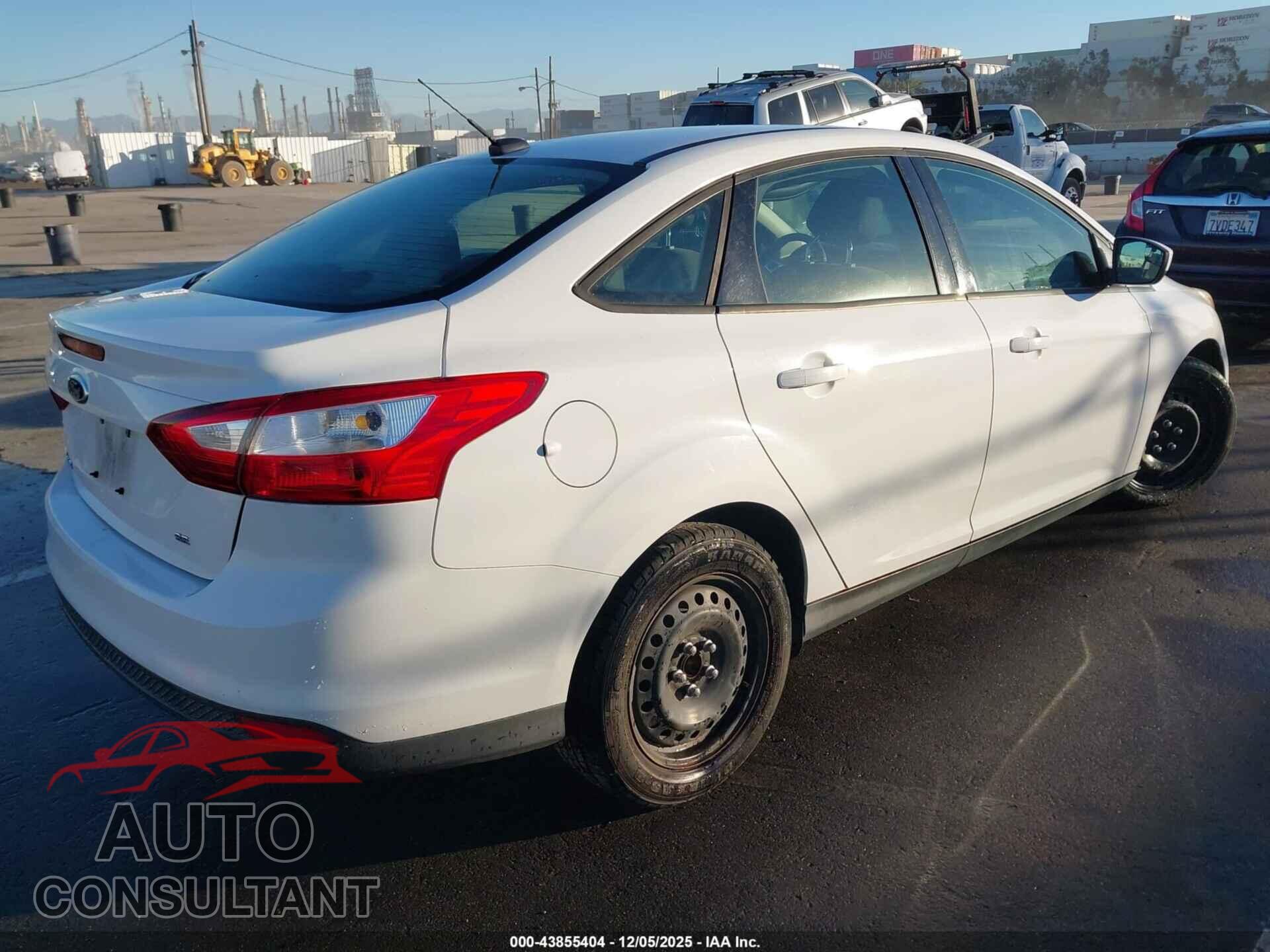 FORD FOCUS 2012 - 1FAHP3F24CL250942