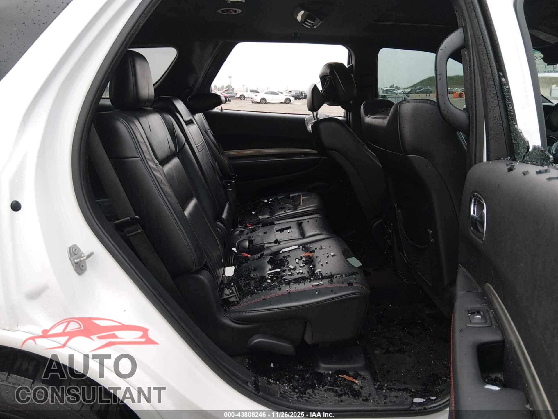 DODGE DURANGO 2015 - 1C4SDJCT8FC818351