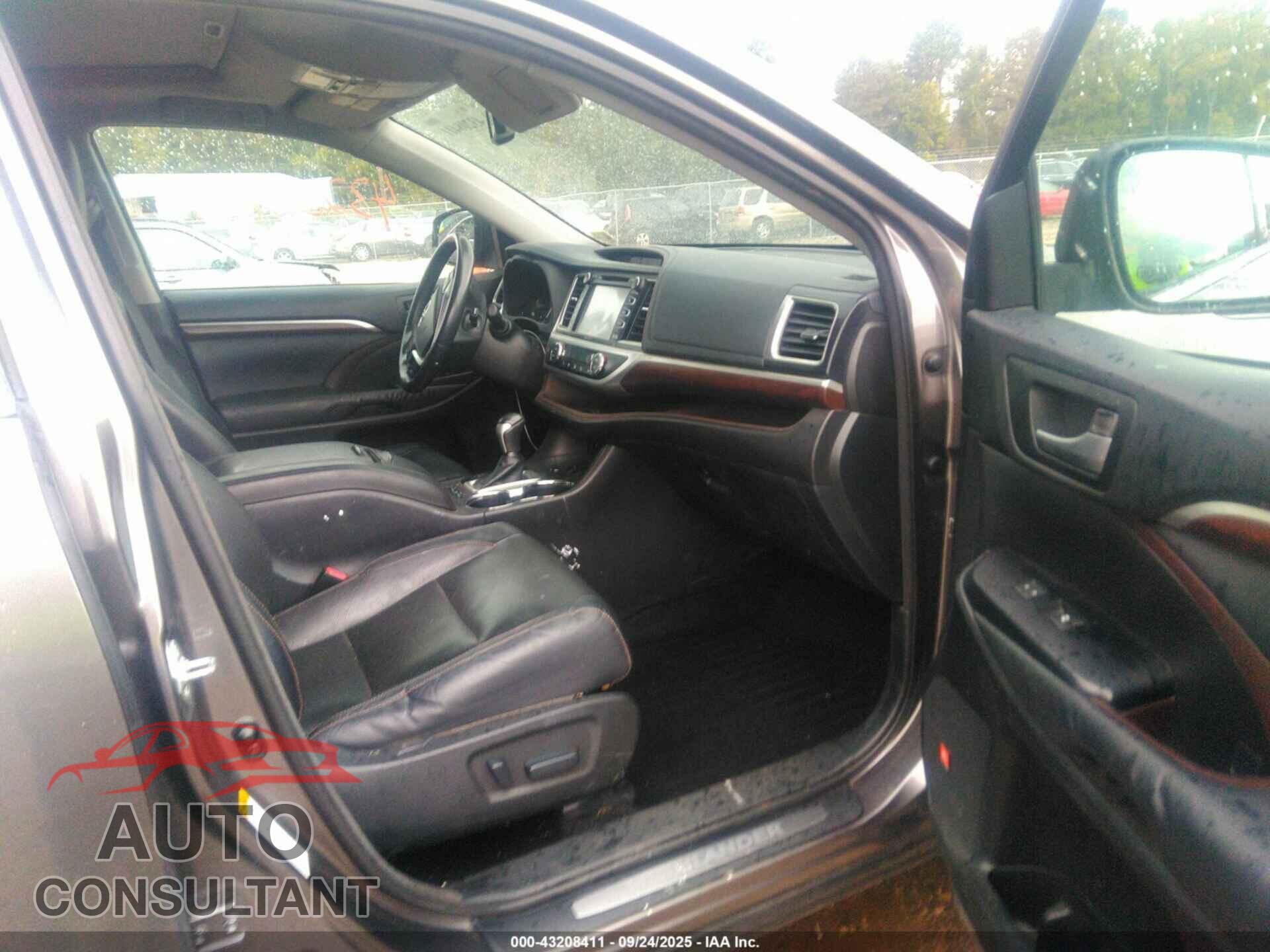 TOYOTA HIGHLANDER 2014 - 5TDYKRFH0ES011826