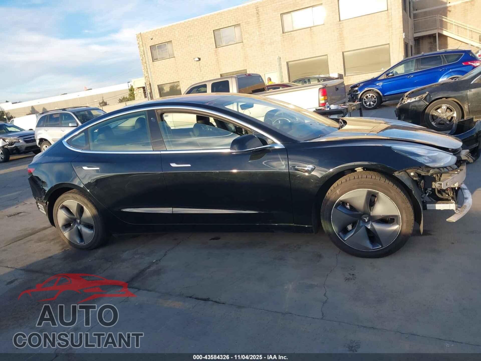 TESLA MODEL 3 2018 - 5YJ3E1EA5JF028014