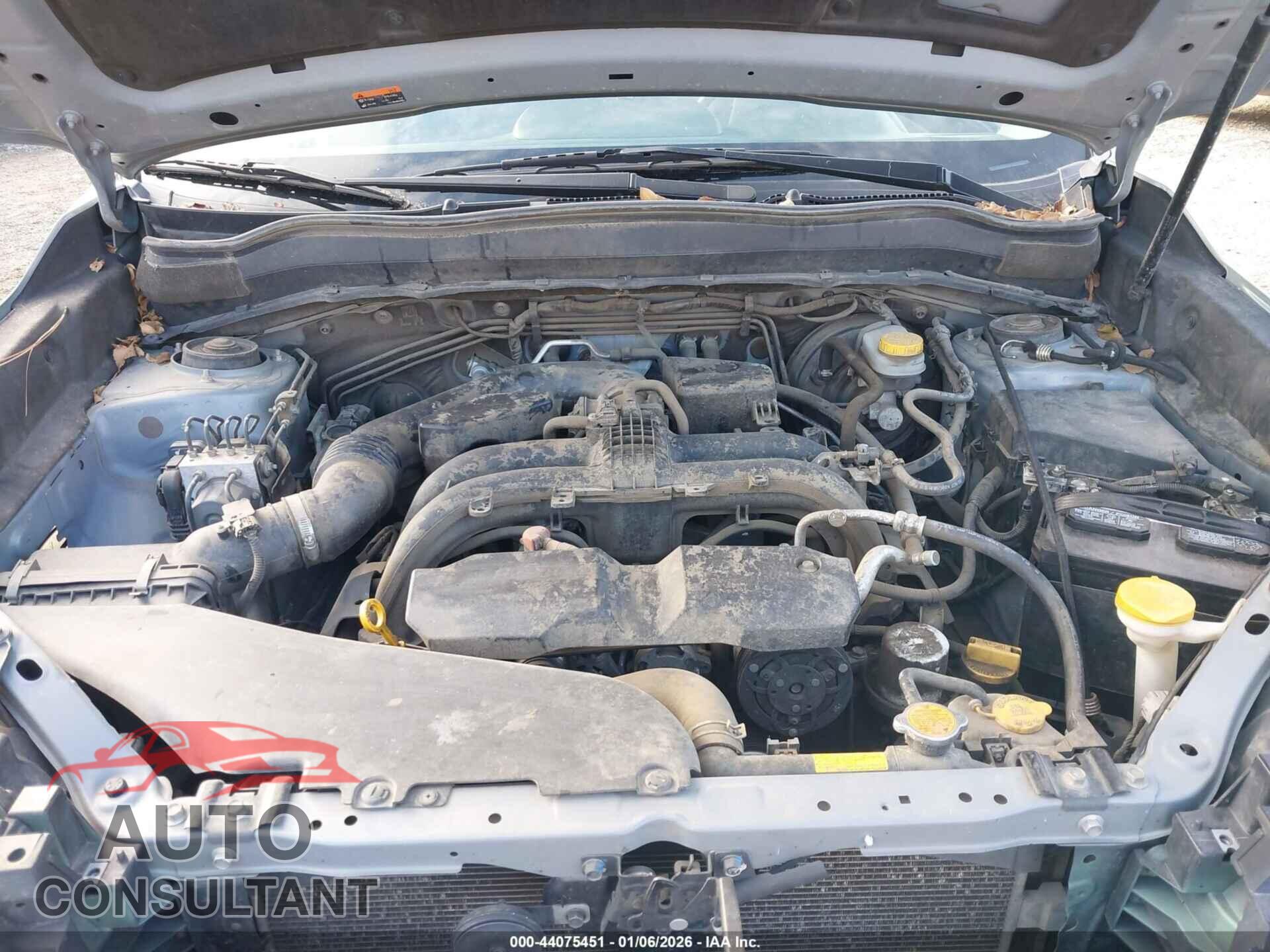 SUBARU FORESTER 2018 - JF2SJABC7JH450347