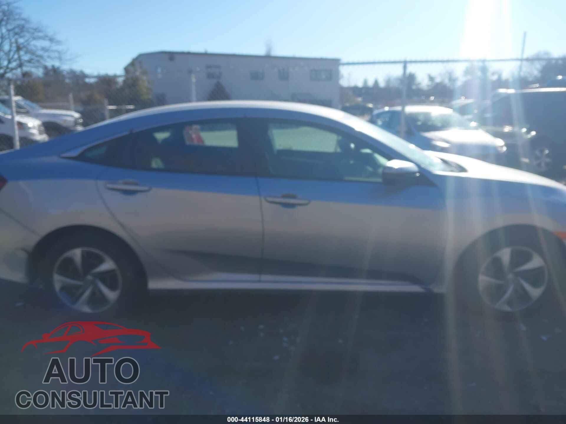 HONDA CIVIC 2019 - 2HGFC2F66KH539294