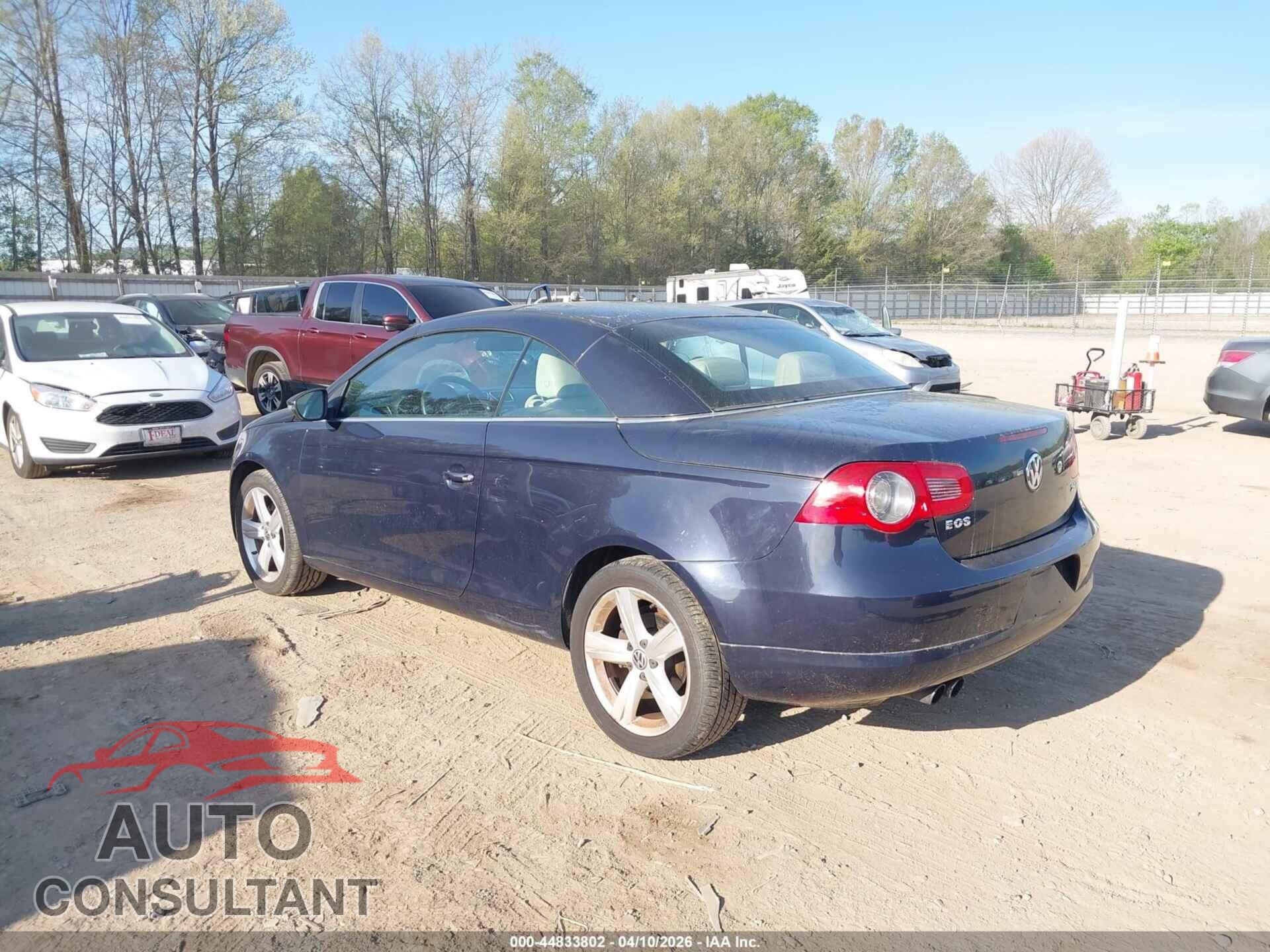 VOLKSWAGEN EOS 2011 - WVWBA7AH8BV001535