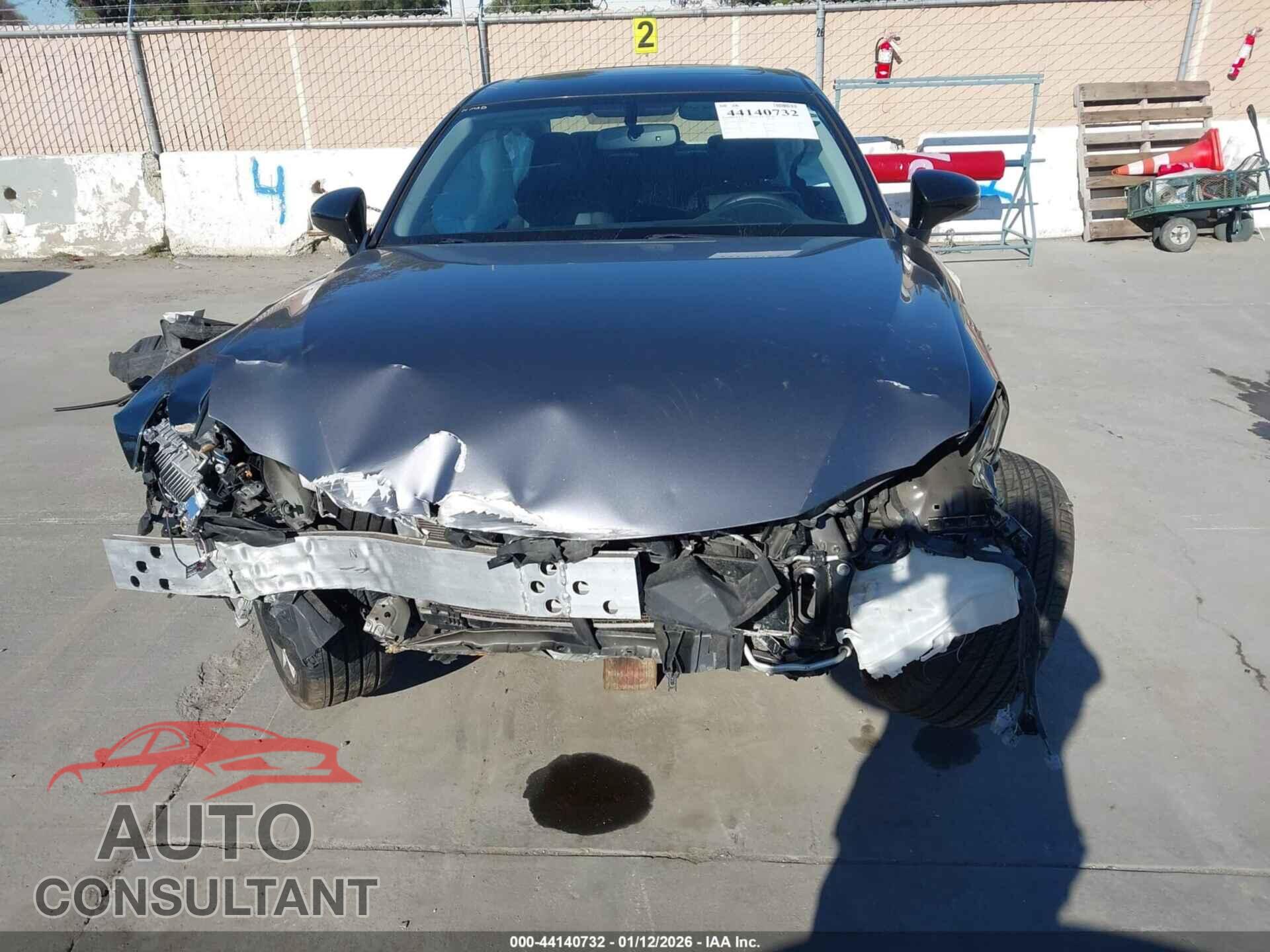 LEXUS IS 250 2015 - JTHBF1D20F5049752