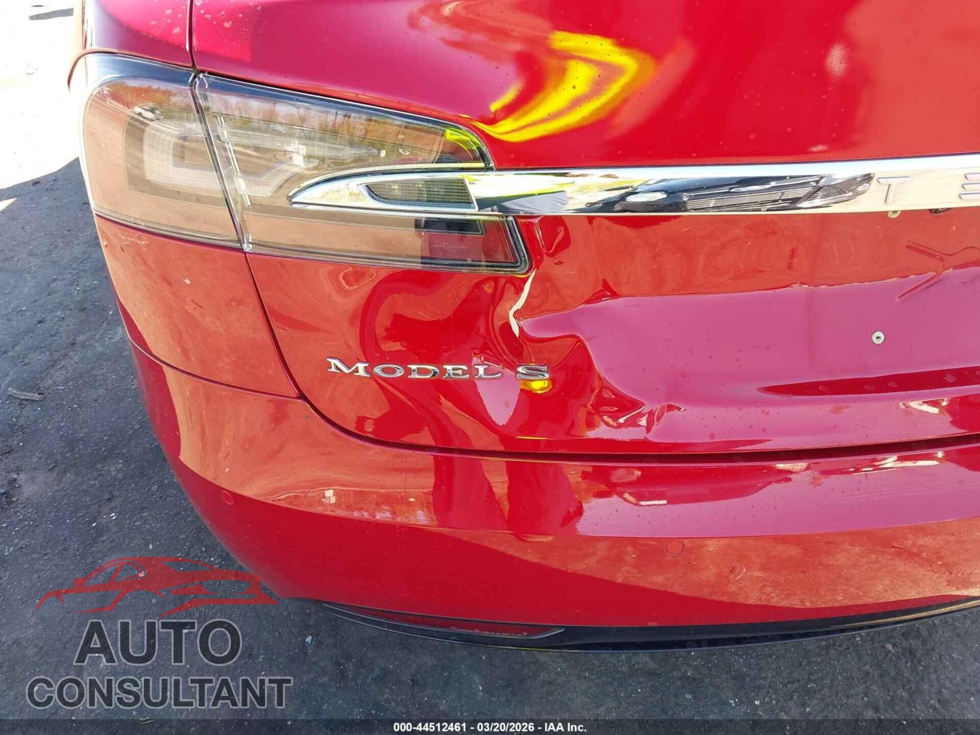 TESLA MODEL S 2016 - 5YJSA1E10GF162011