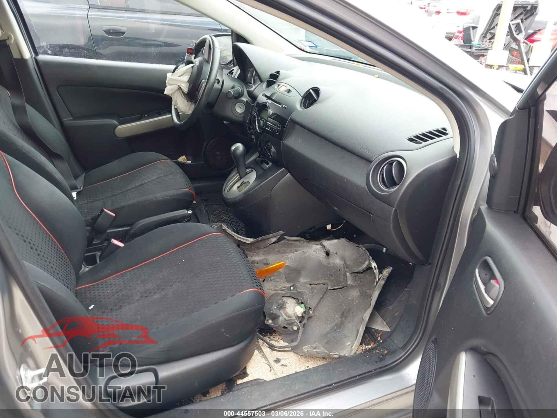 MAZDA MAZDA2 2013 - JM1DE1LY6D0164143