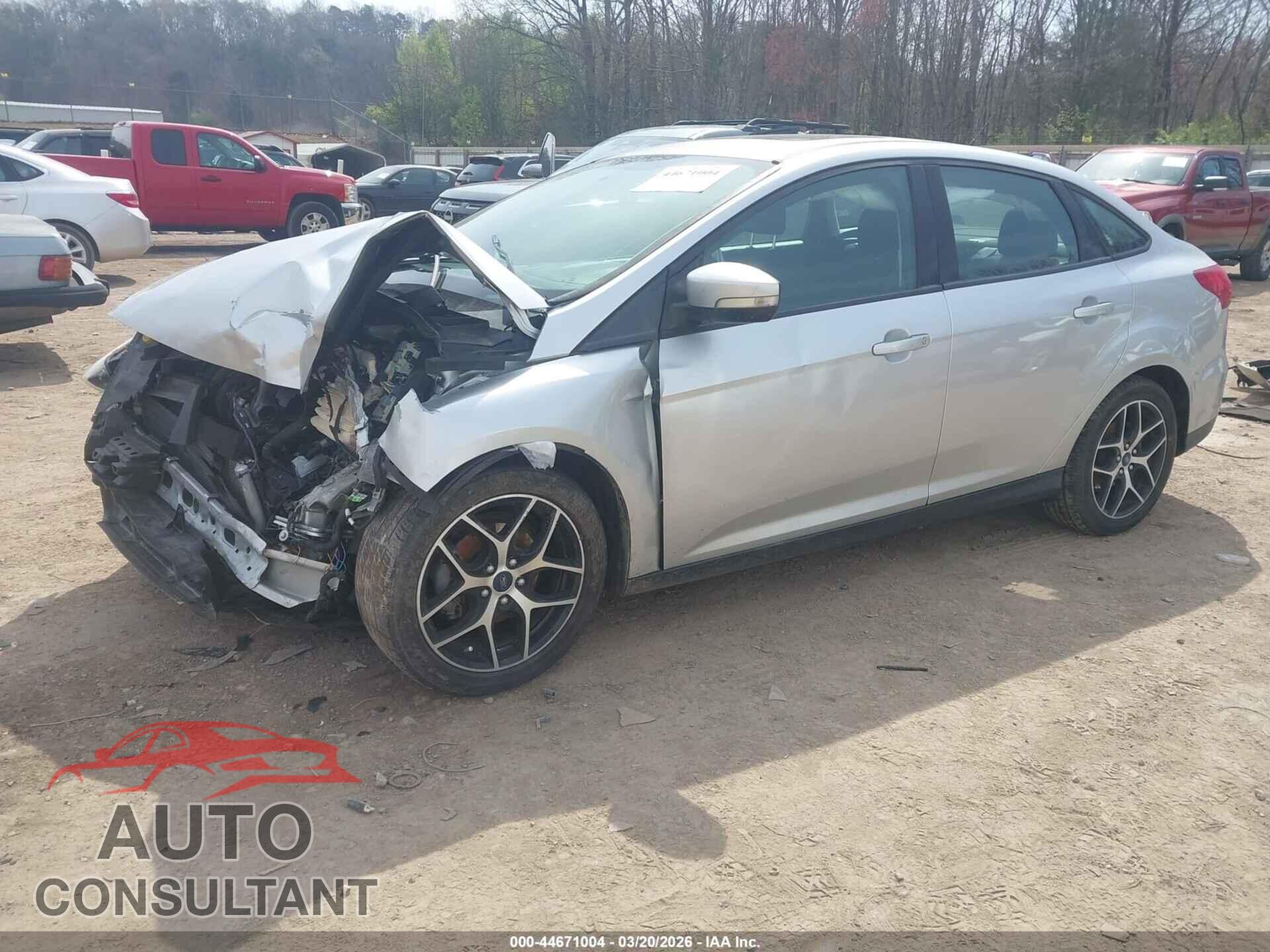 FORD FOCUS 2017 - 1FADP3H29HL317635