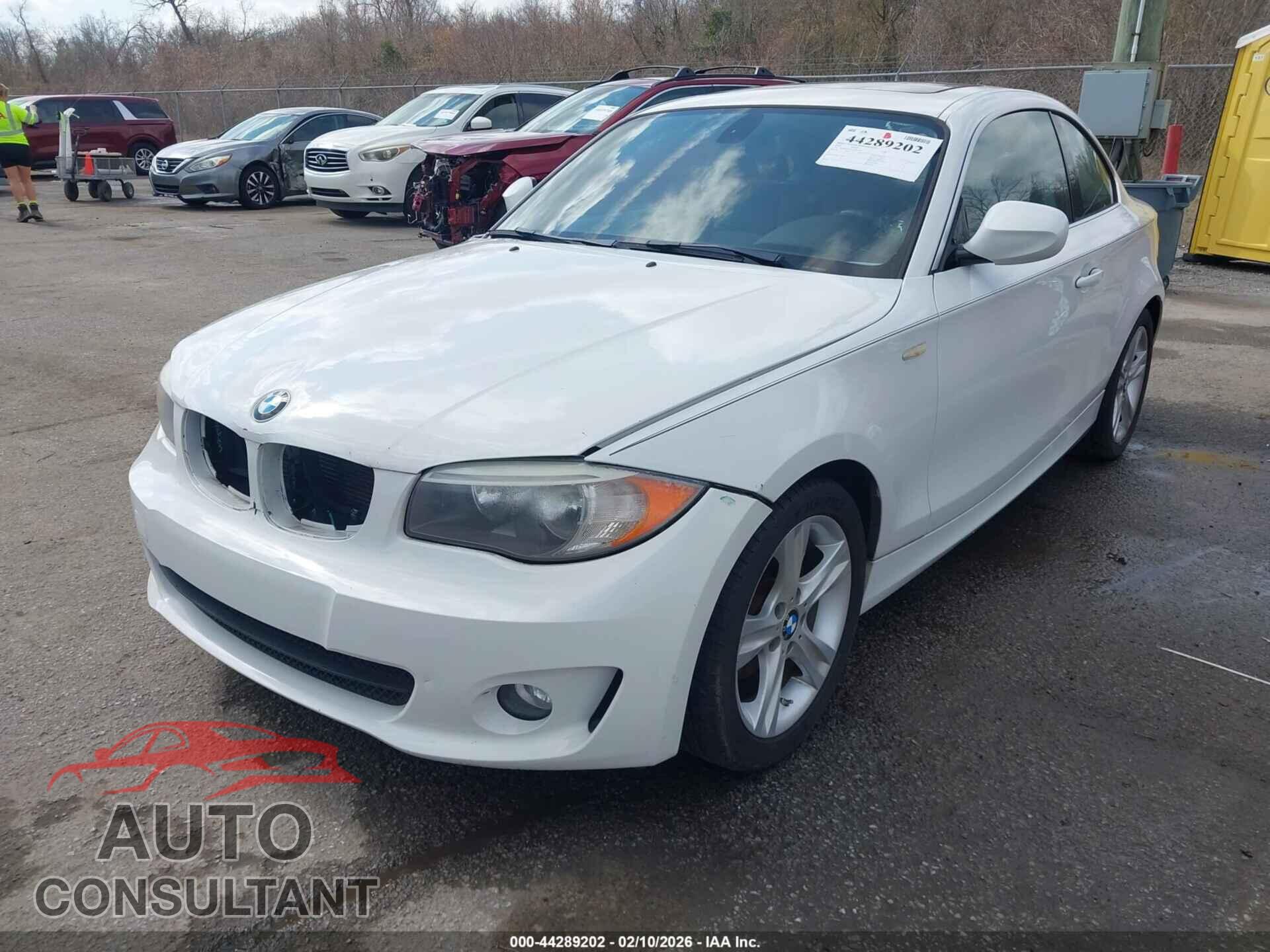 BMW 128I 2012 - WBAUP7C52CVM54946
