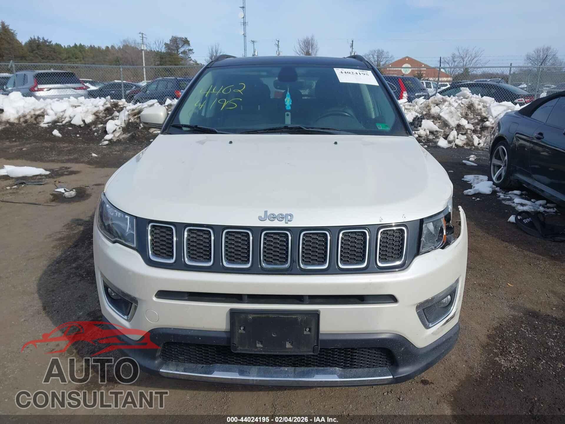 JEEP COMPASS 2018 - 3C4NJDCB7JT280723