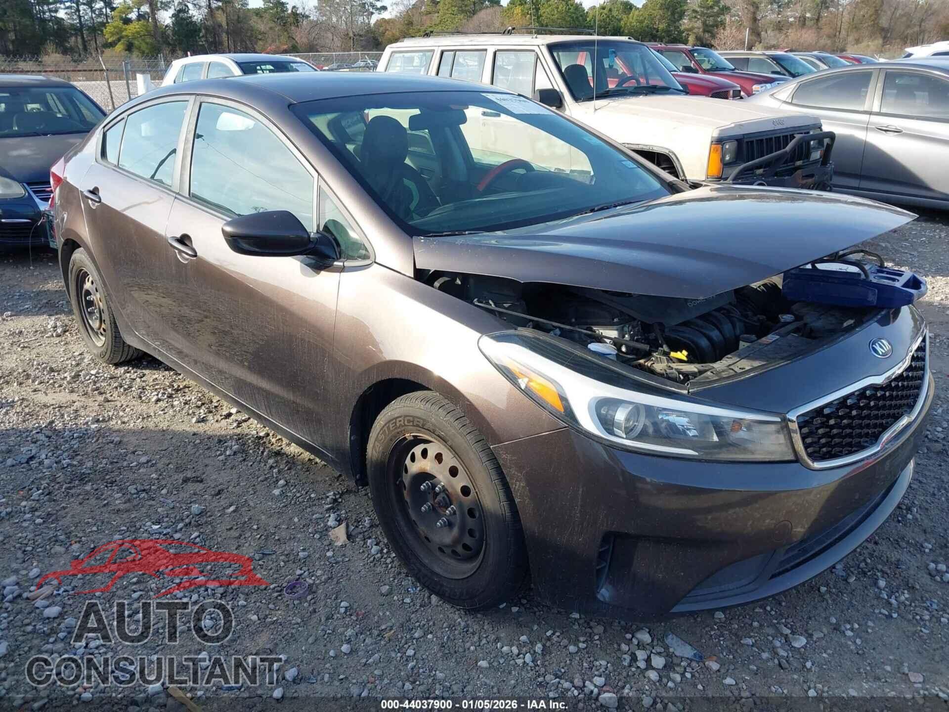 KIA FORTE 2017 - 3KPFK4A74HE014168