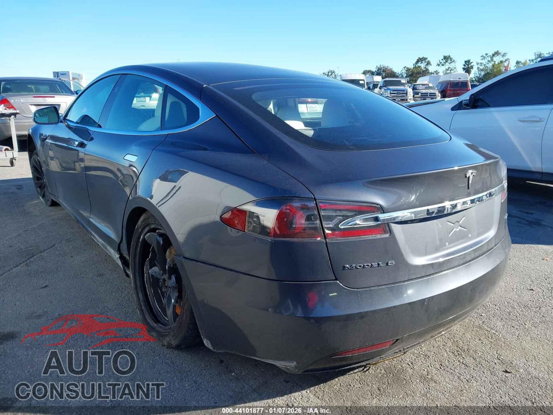 TESLA MODEL S 2017 - 5YJSA1E21HF223750