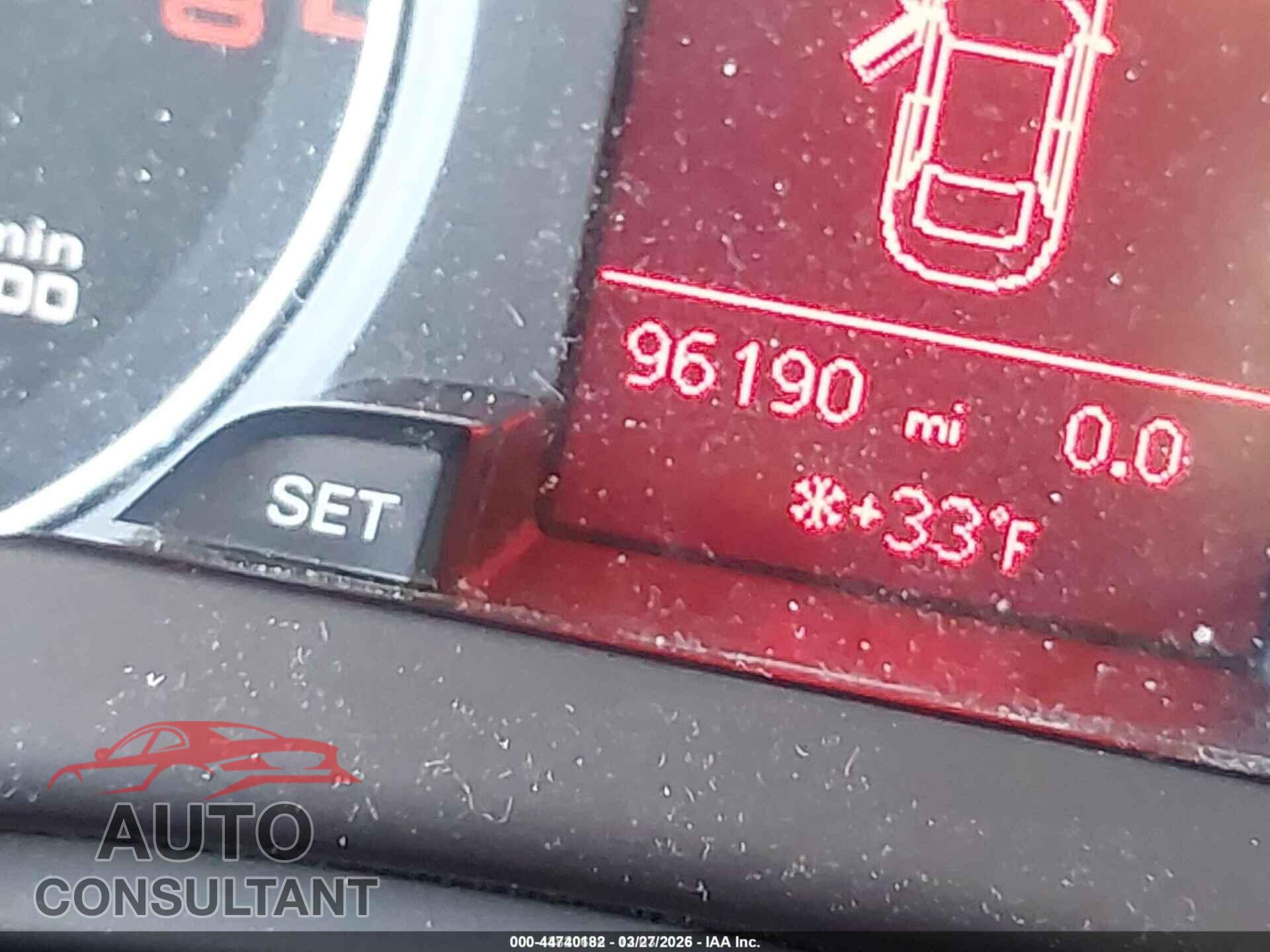 AUDI A4 2010 - WAUDFAFL1AN012733