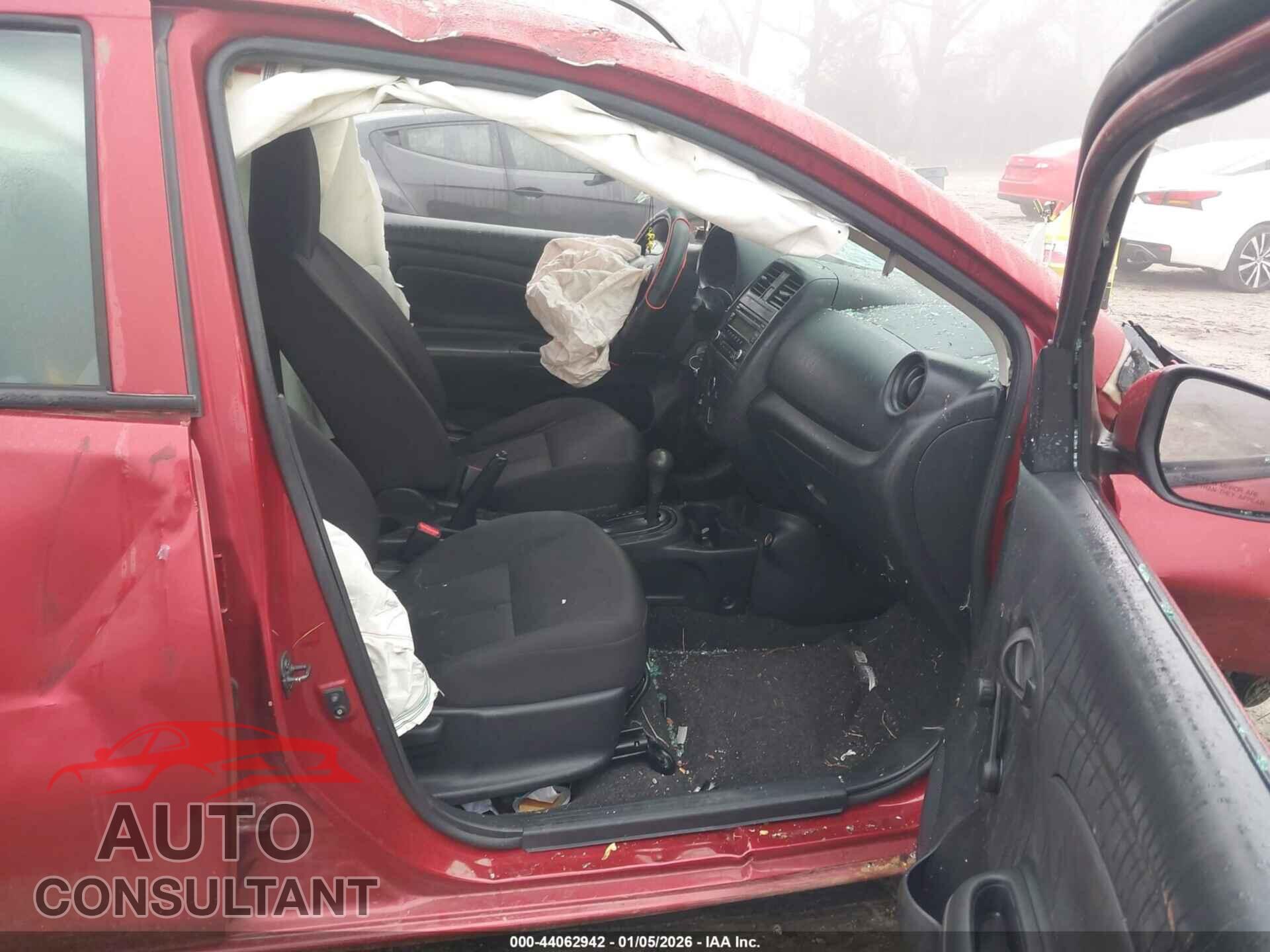NISSAN VERSA 2017 - 3N1CN7AP3HL860138