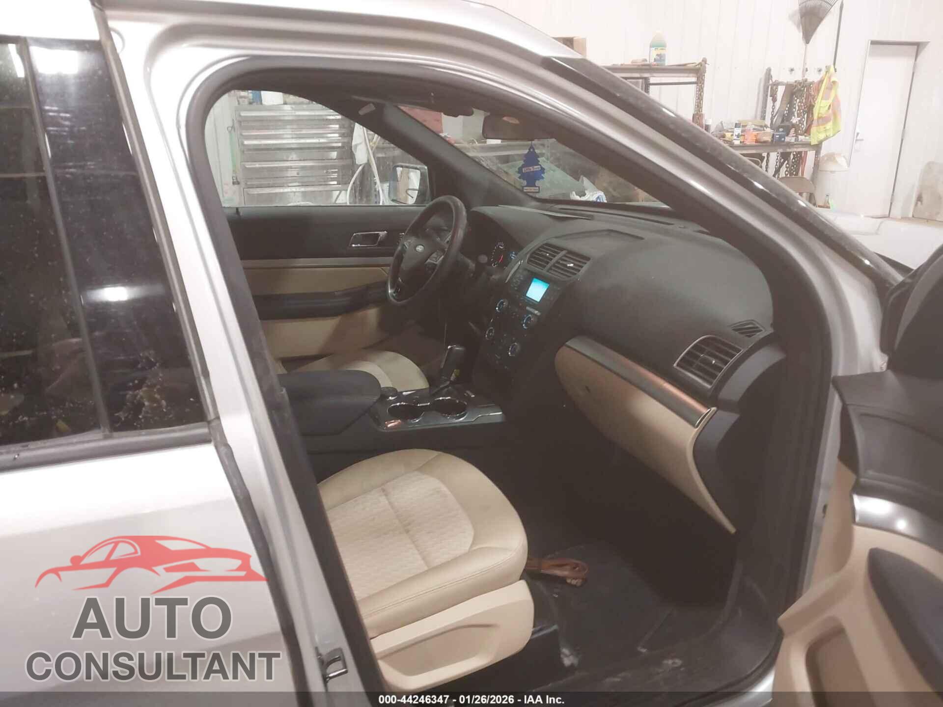 FORD EXPLORER 2017 - 1FM5K8B81HGE23315