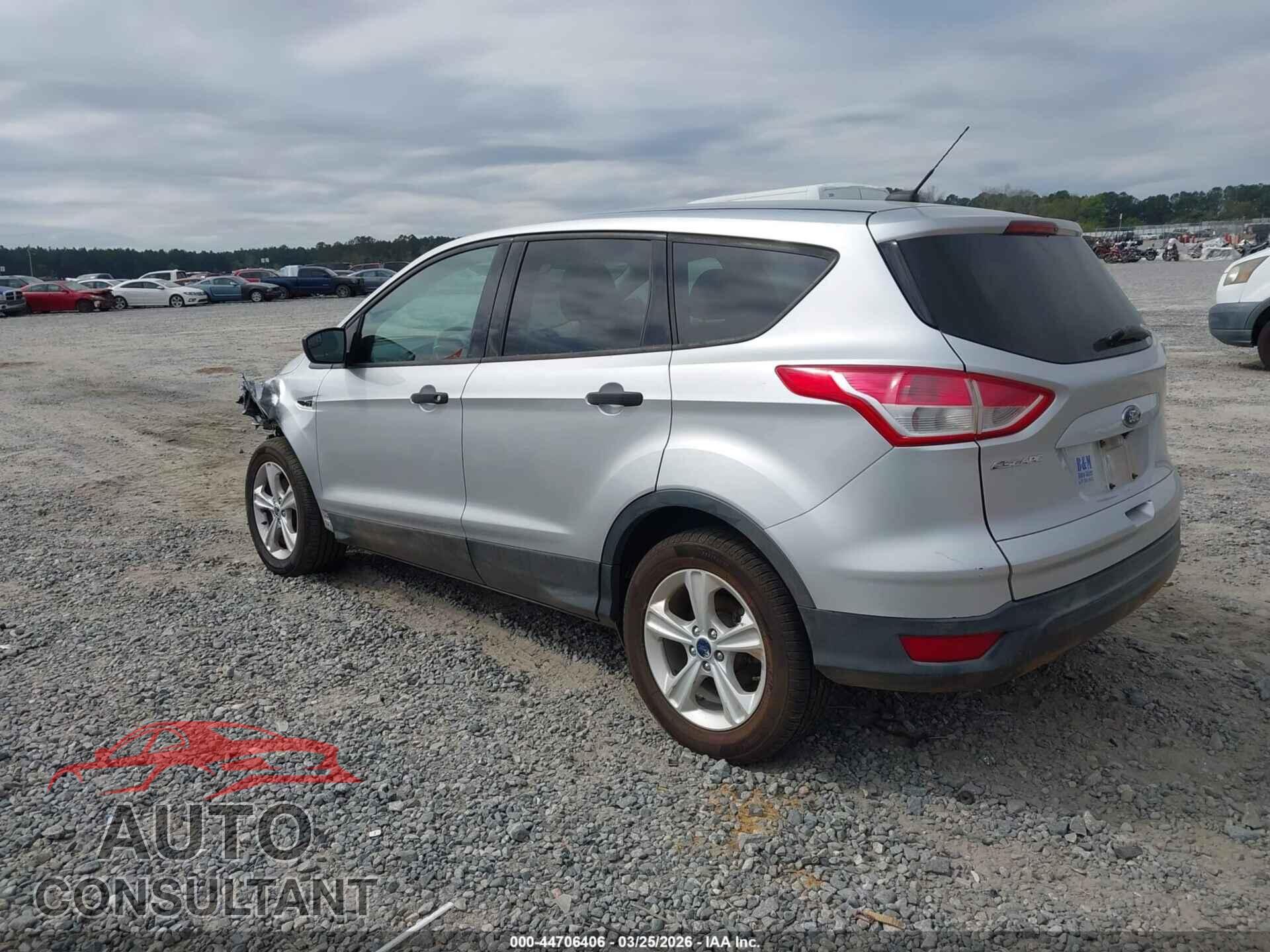 FORD ESCAPE 2016 - 1FMCU0F73GUA79331