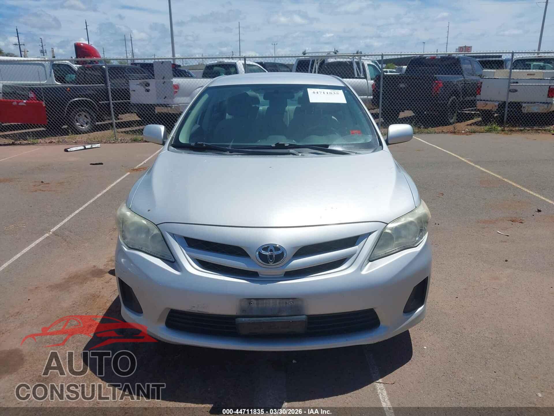 TOYOTA COROLLA 2013 - 2T1BU4EE4DC972771