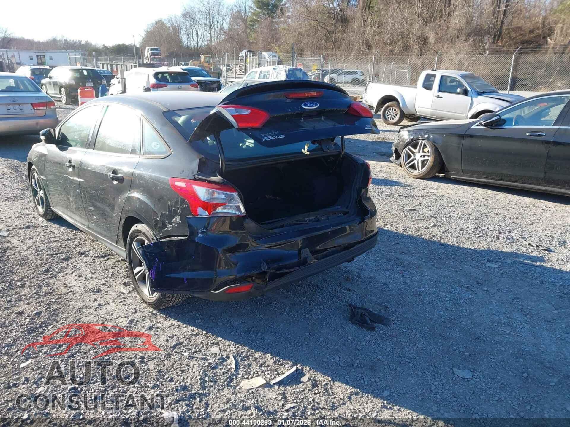 FORD FOCUS 2014 - 1FADP3F21EL371123