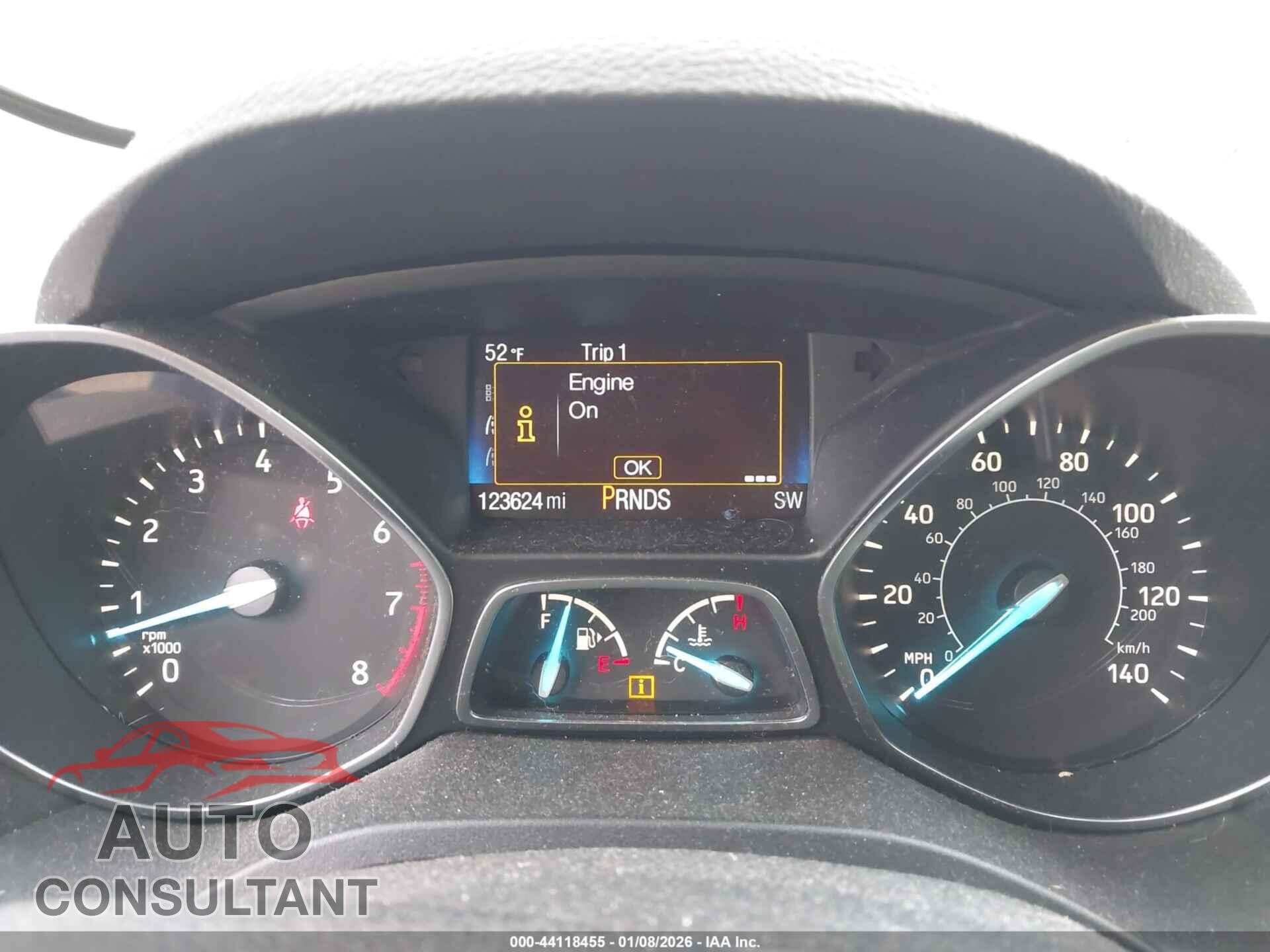FORD ESCAPE 2017 - 1FMCU0F71HUD34141