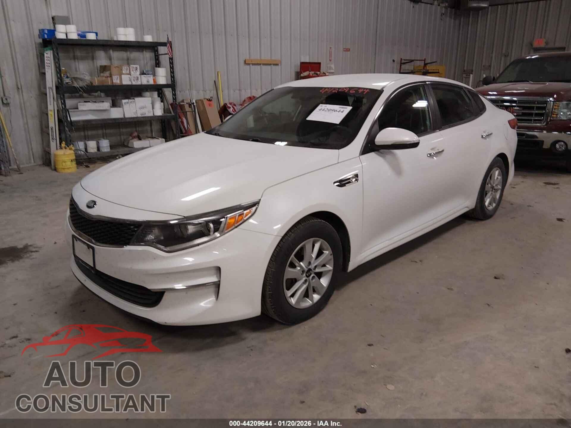 KIA OPTIMA 2016 - KNAGT4L39G5106105