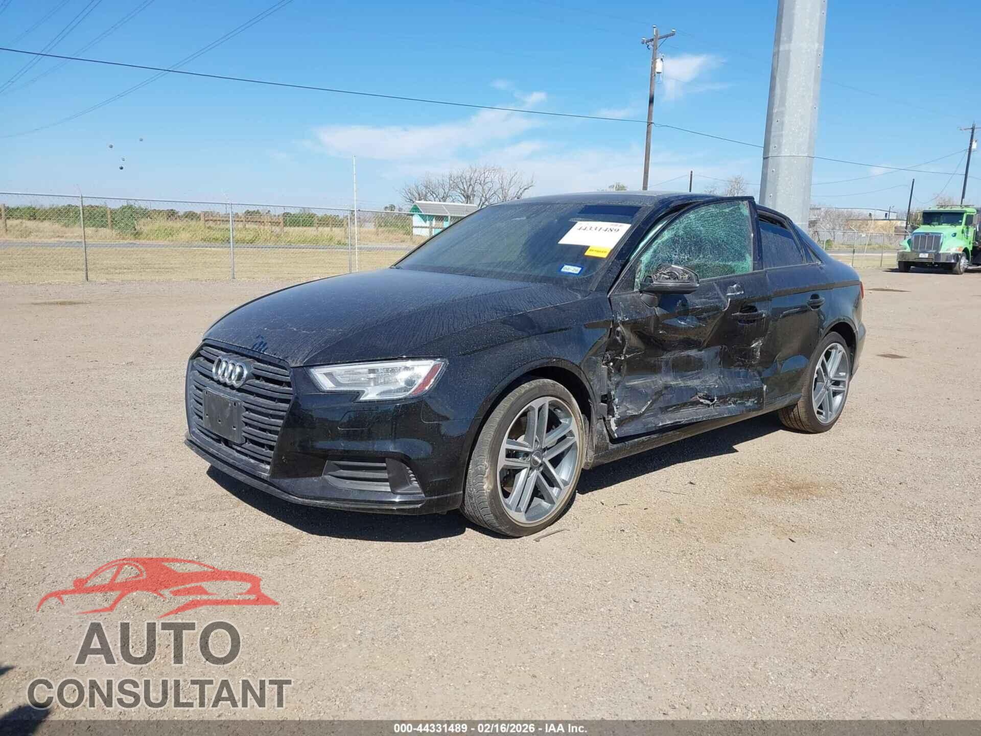 AUDI A3 2020 - WAUAUGFF5LA030054