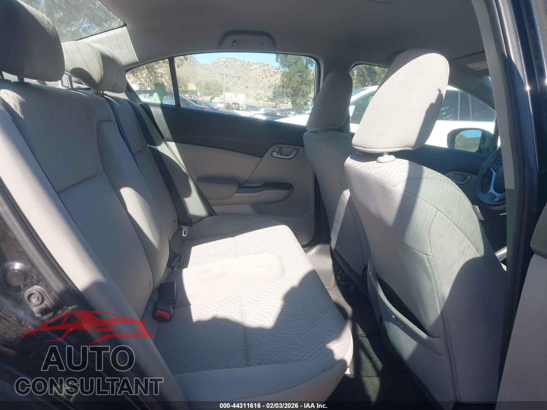 HONDA CIVIC 2014 - 19XFB2F57EE228272