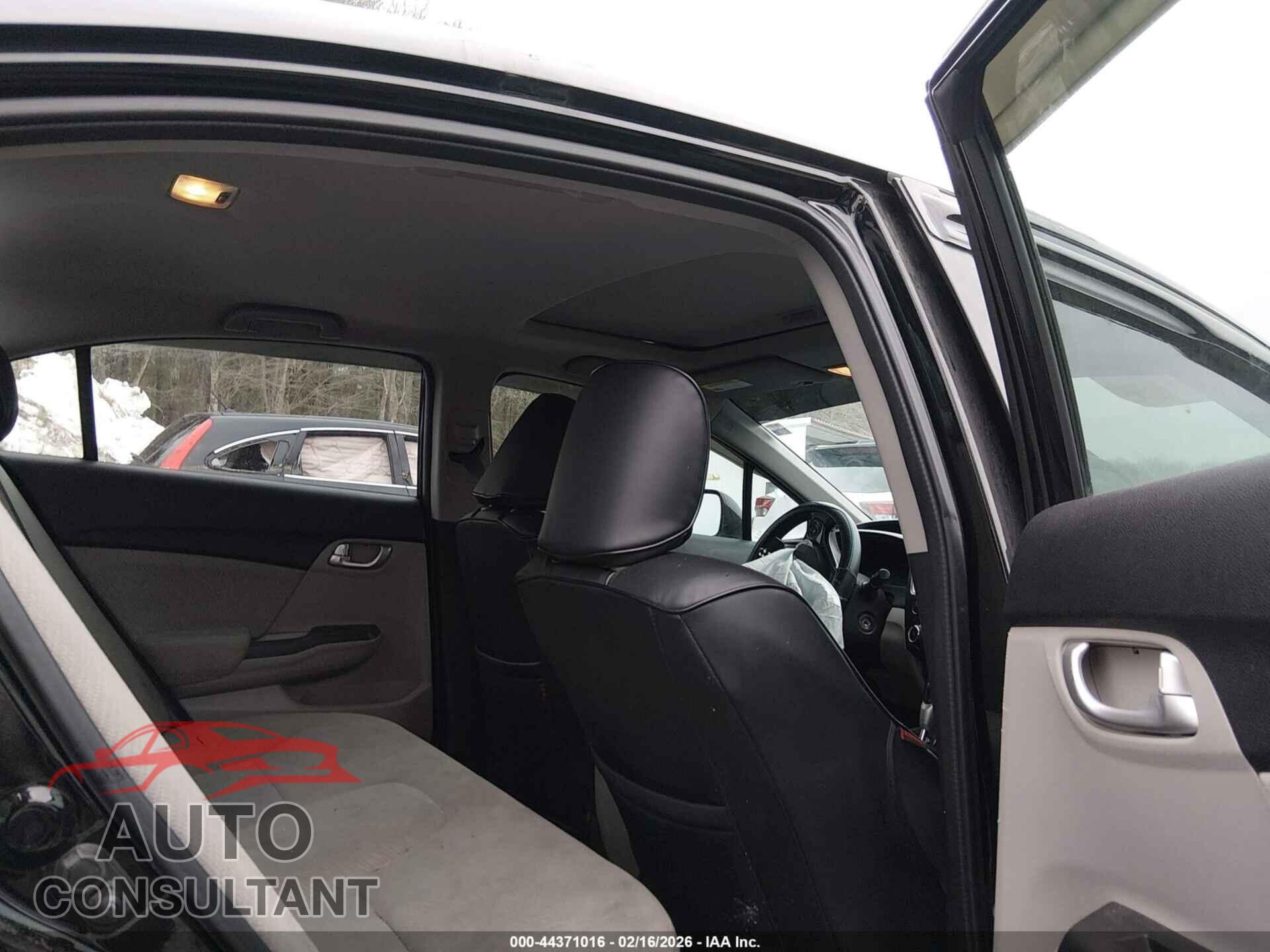 HONDA CIVIC 2013 - 19XFB2F84DE251212