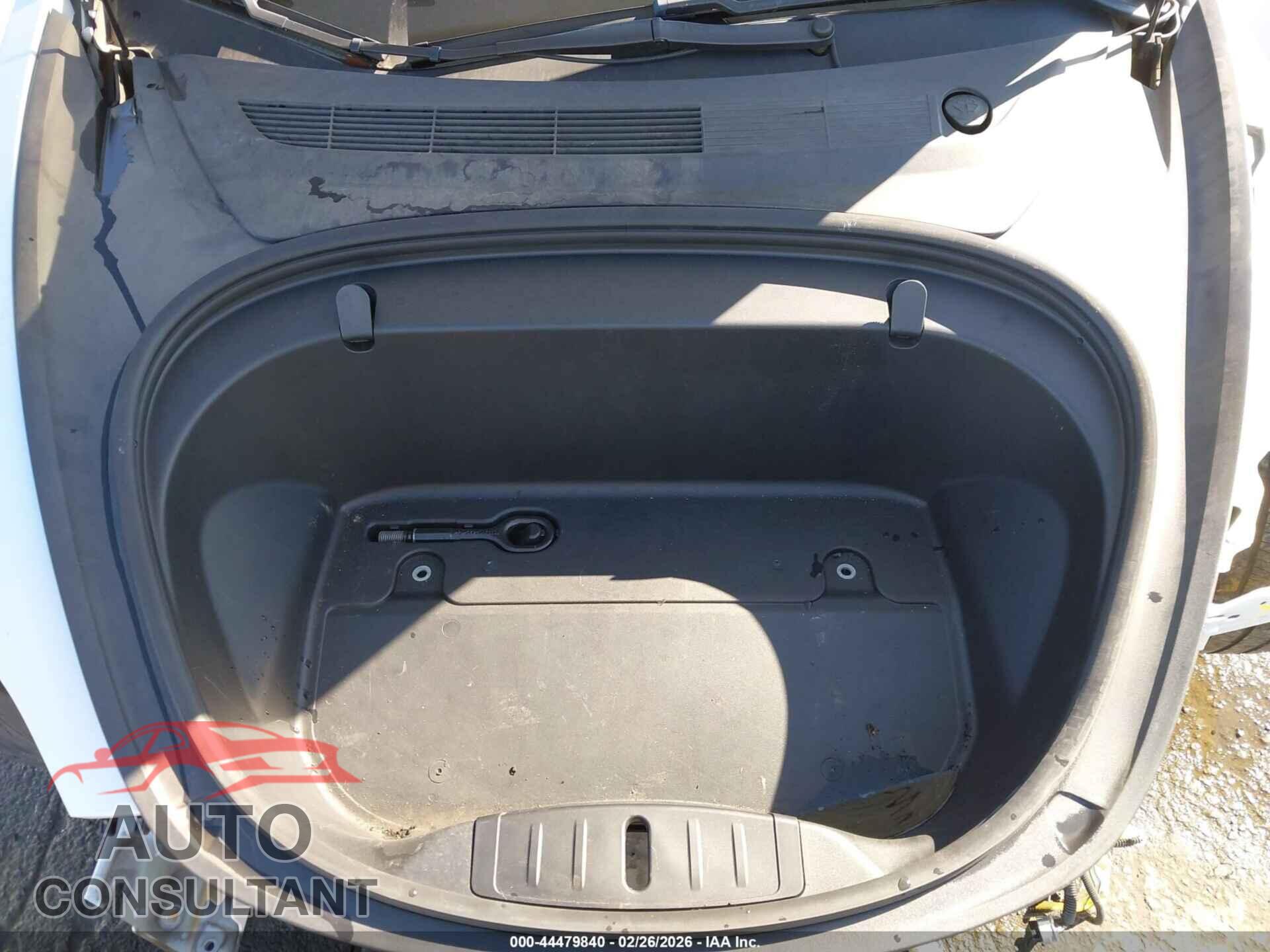 TESLA MODEL 3 2019 - 5YJ3E1EA7KF431896