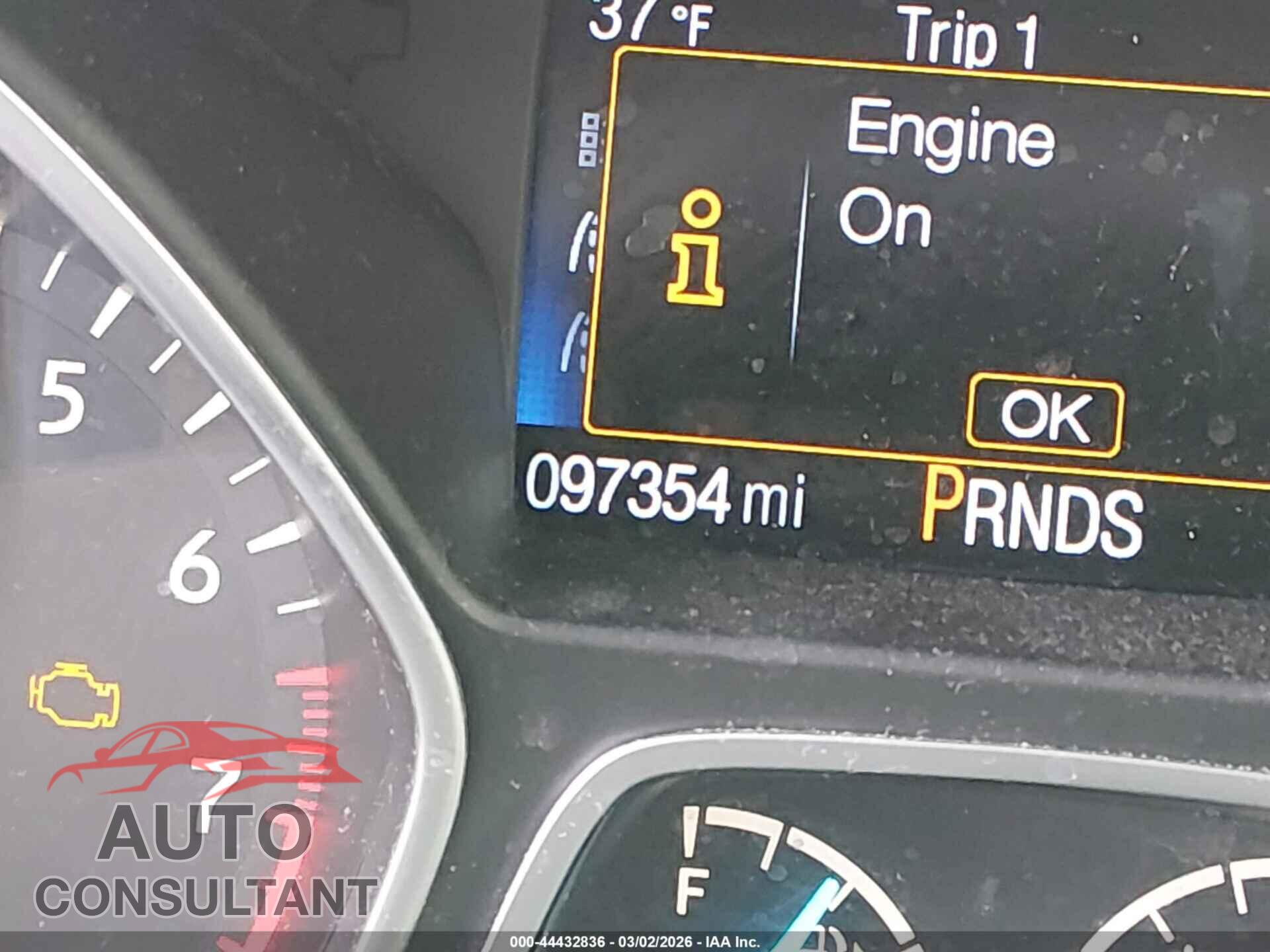 FORD ESCAPE 2017 - 1FMCU0JD1HUC71748