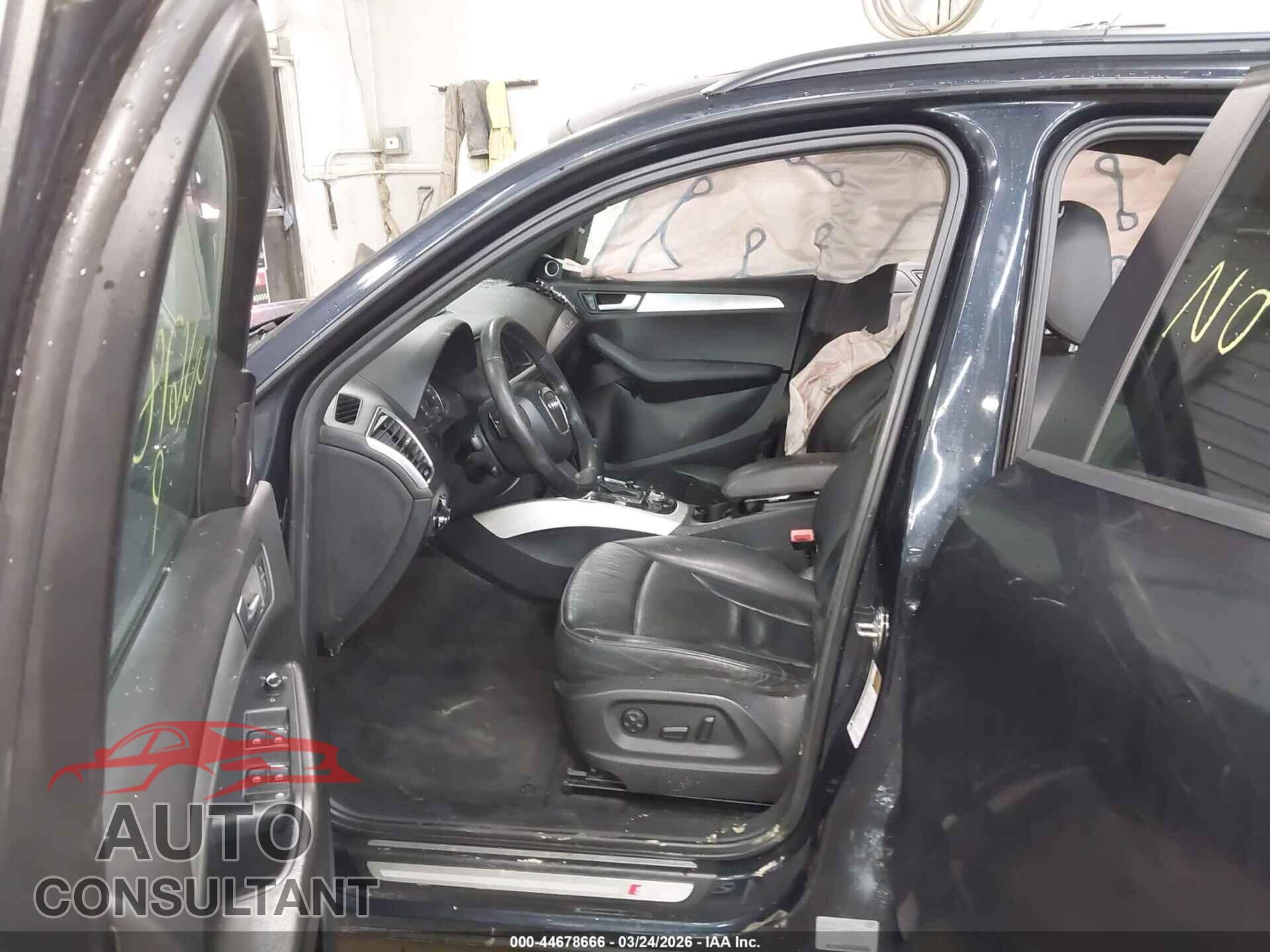 AUDI Q5 2012 - WA1DKAFP4CA083981