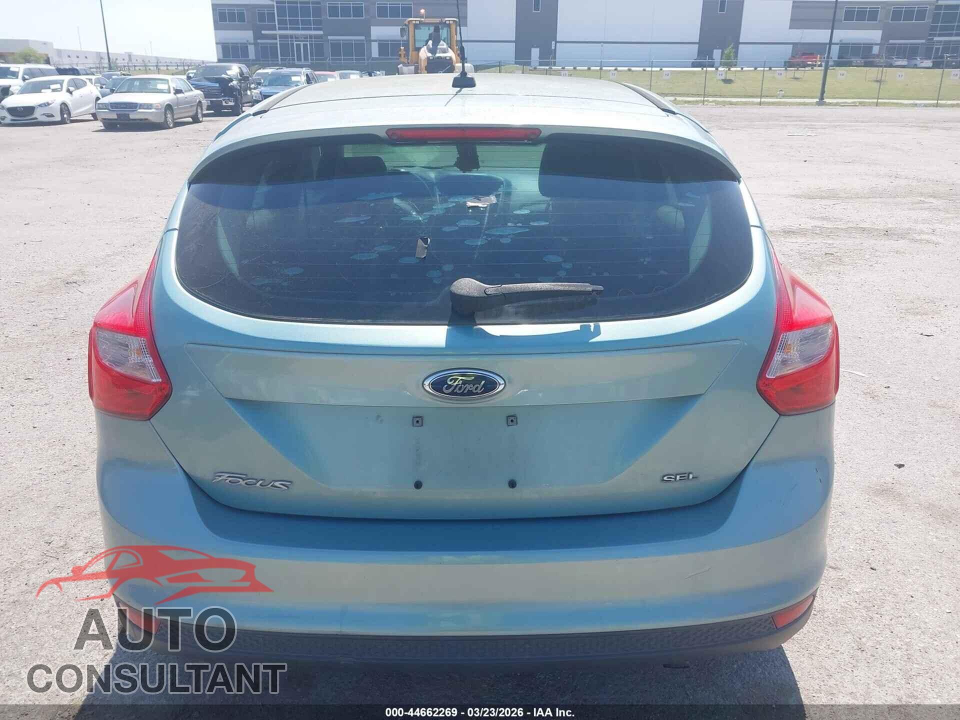 FORD FOCUS 2012 - 1FAHP3M23CL262034