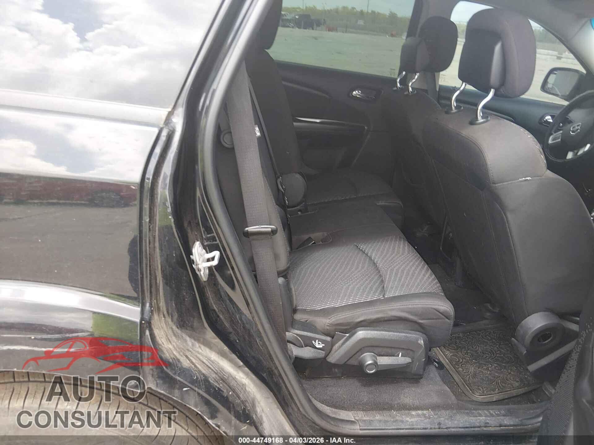 DODGE JOURNEY 2015 - 3C4PDCAB5FT698590