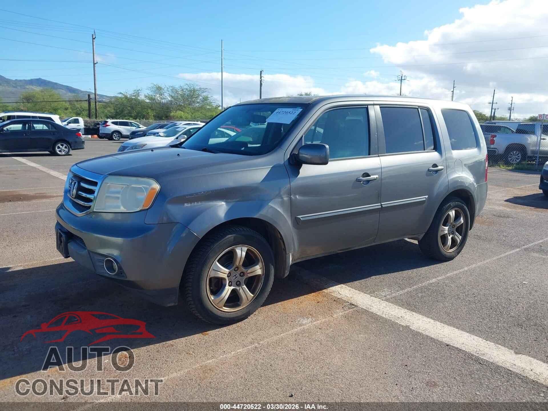 HONDA PILOT 2013 - 5FNYF4H58DB017564
