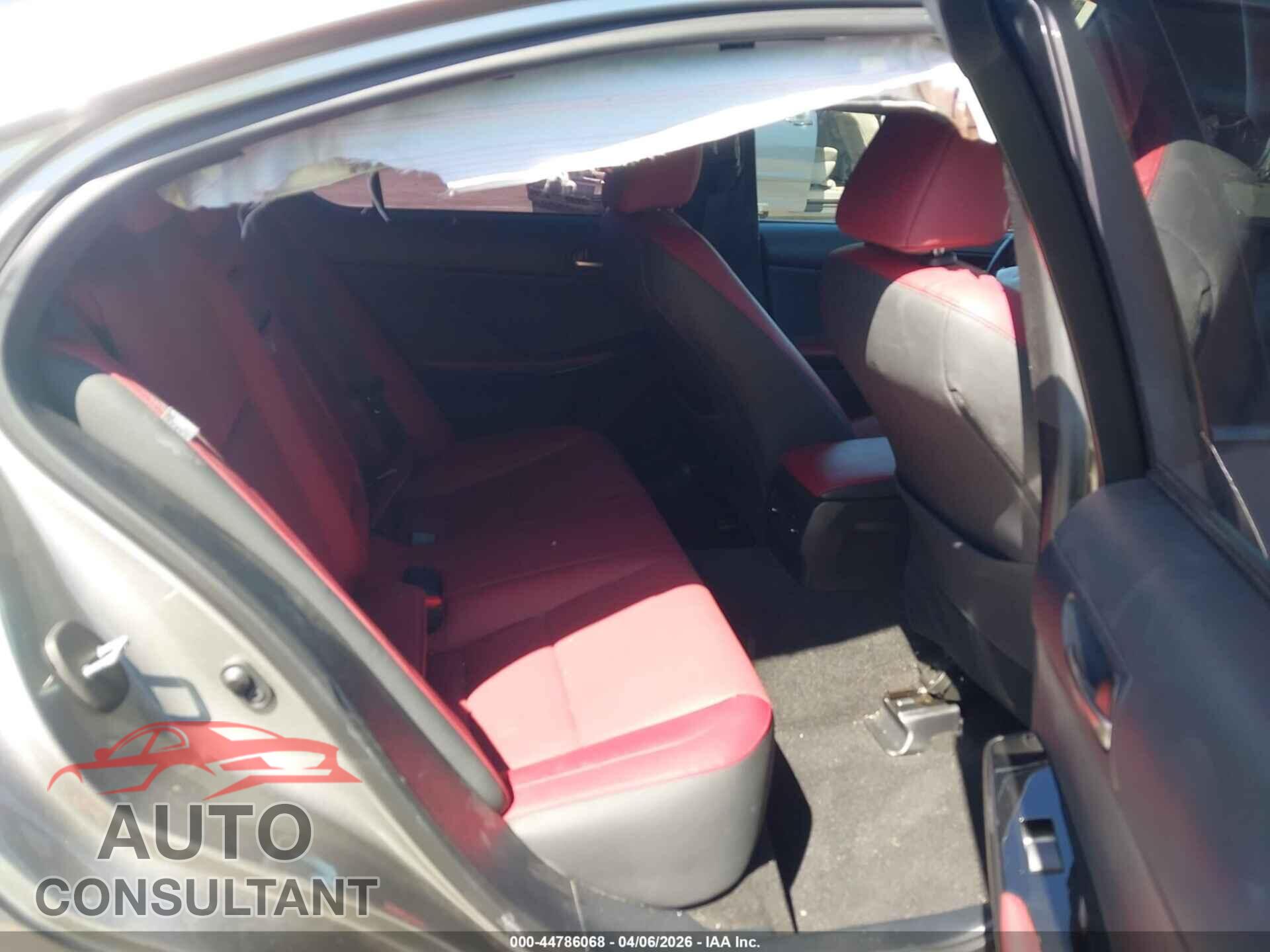 LEXUS IS 300 2023 - JTHCA1D26P5123714