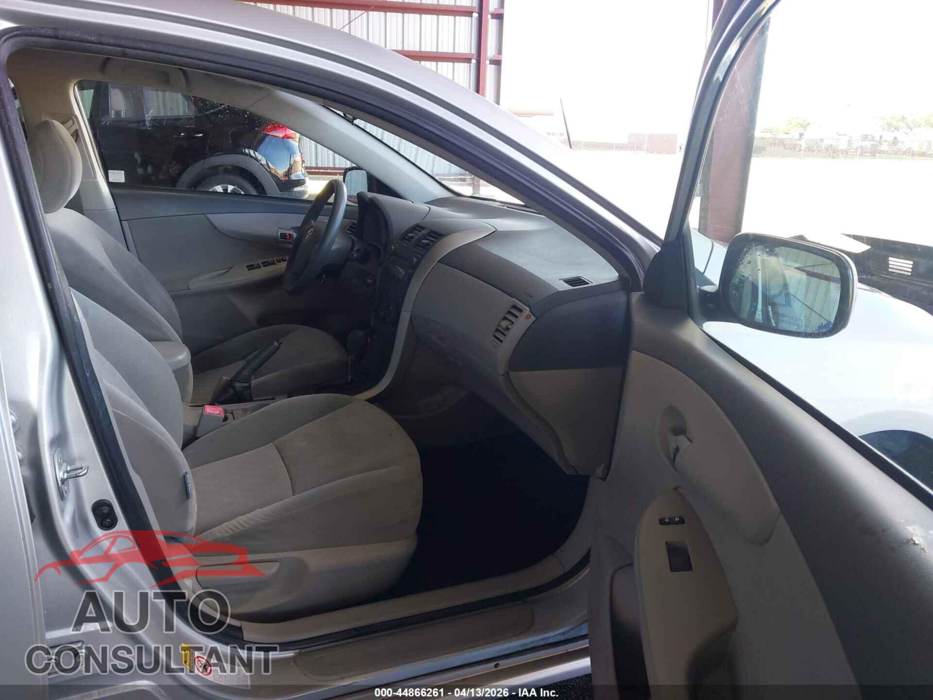 TOYOTA COROLLA 2009 - JTDBL40E199053253