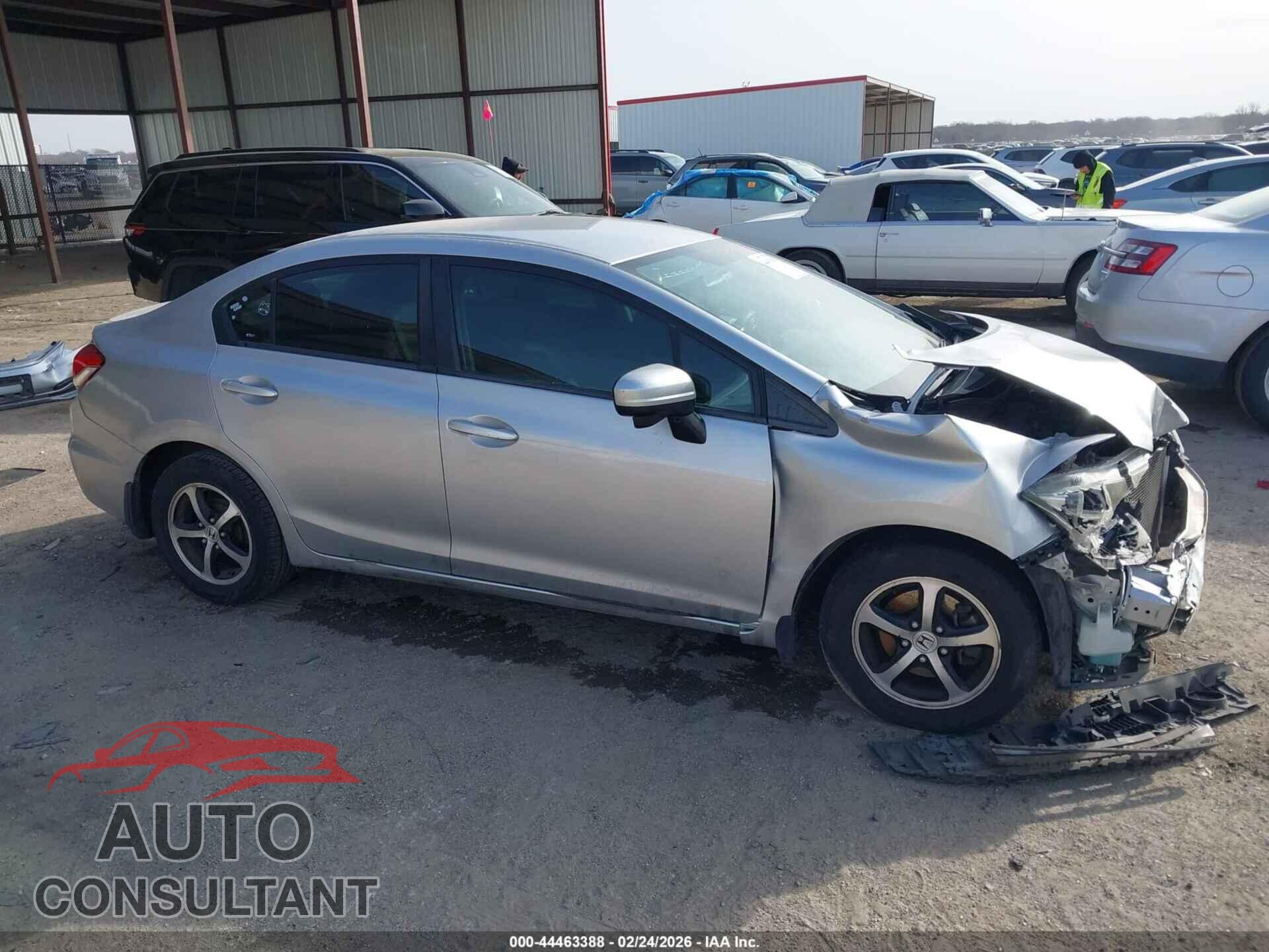 HONDA CIVIC 2015 - 19XFB2F70FE012881