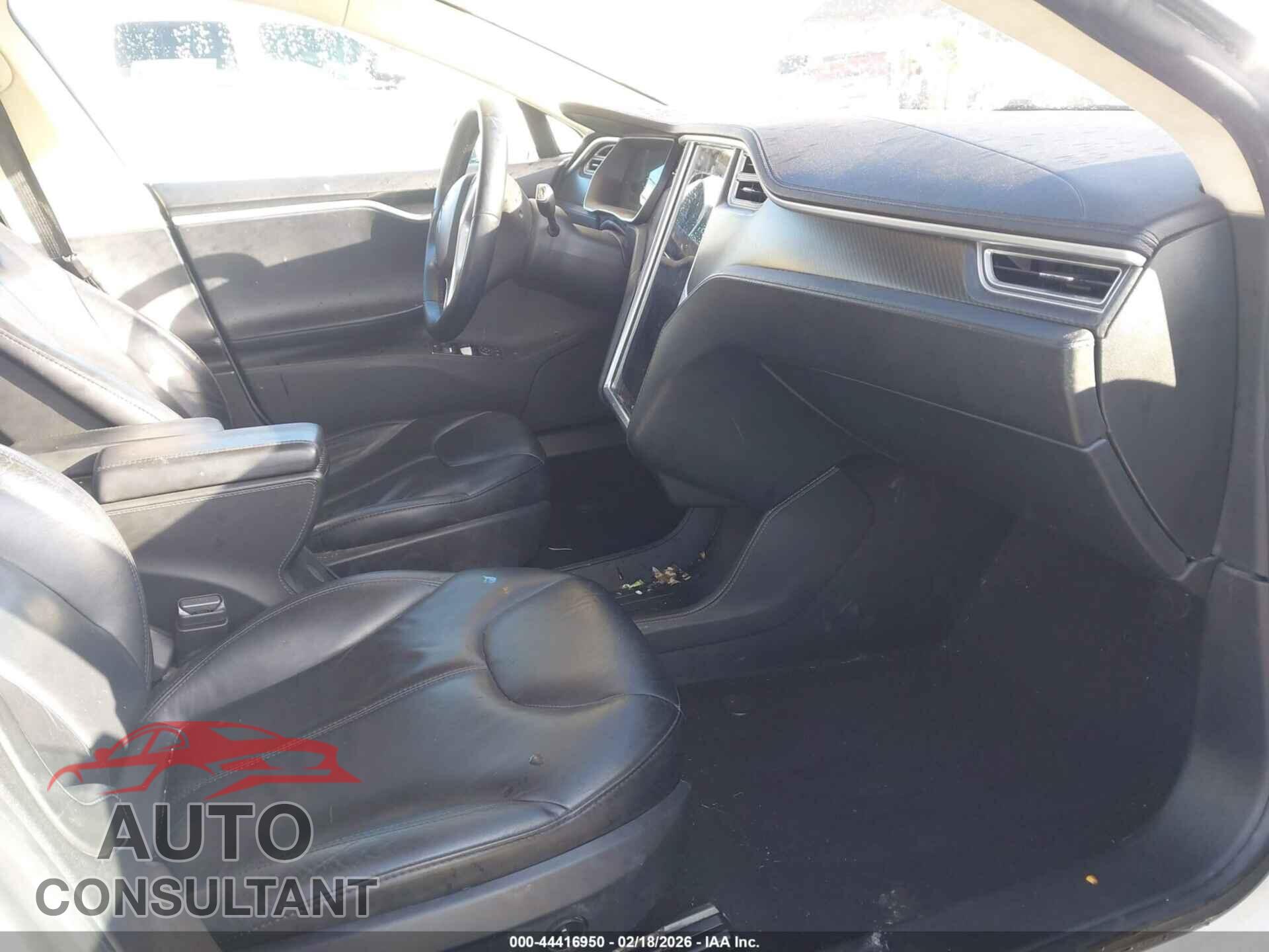 TESLA MODEL S 2014 - 5YJSA1H17EFP42509