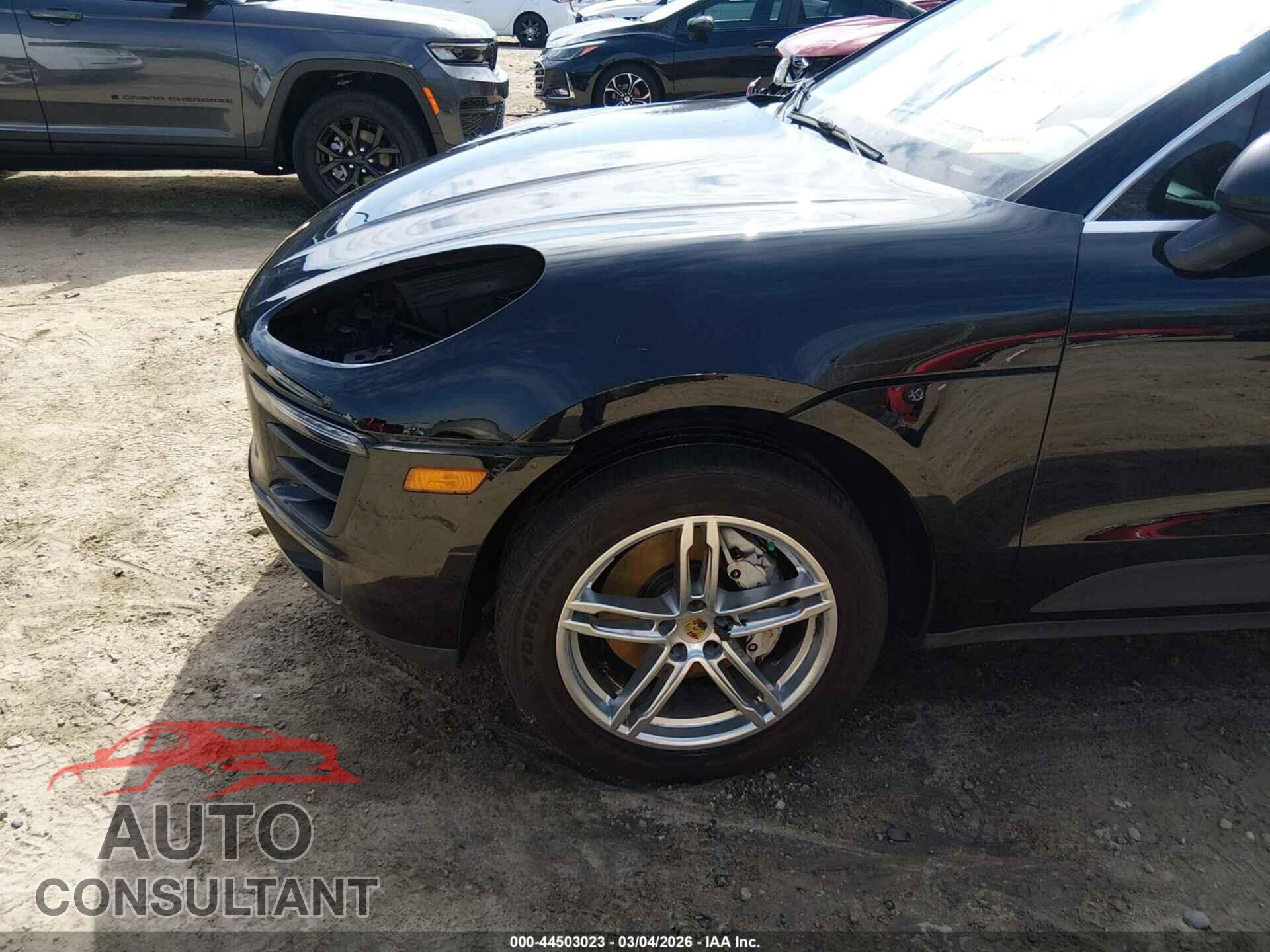 PORSCHE MACAN 2015 - WP1AB2A57FLB62234