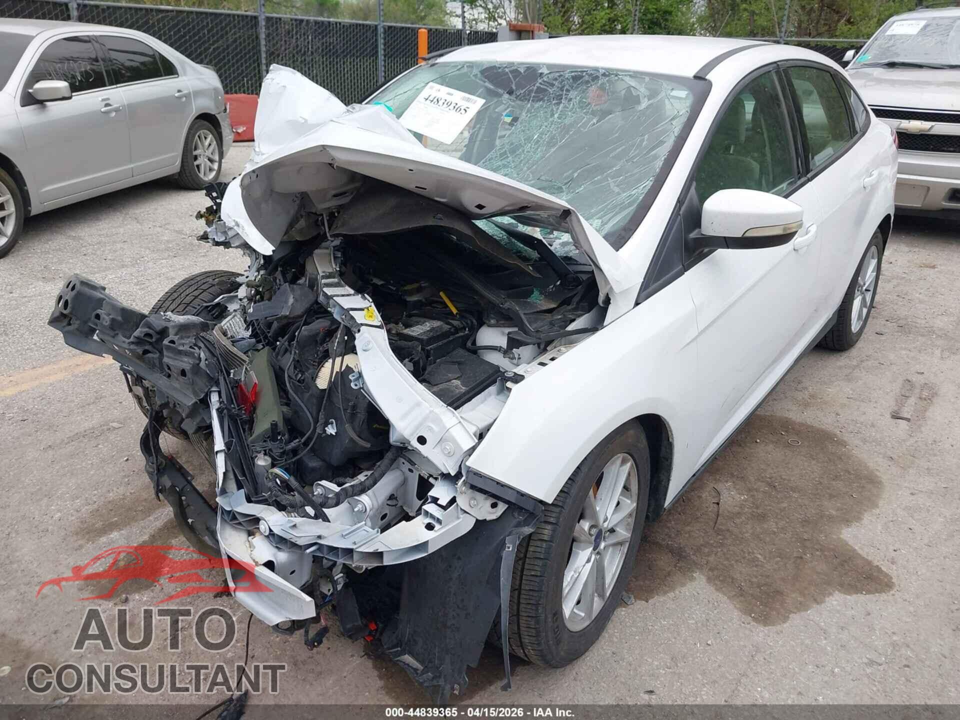 FORD FOCUS 2016 - 1FADP3F2XGL267670