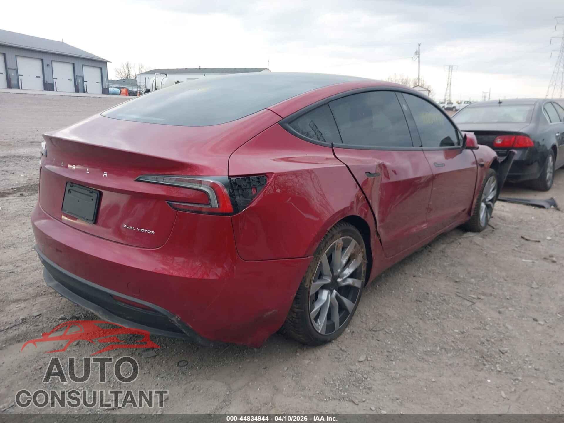 TESLA MODEL 3 2024 - 5YJ3E1EB7RF825997