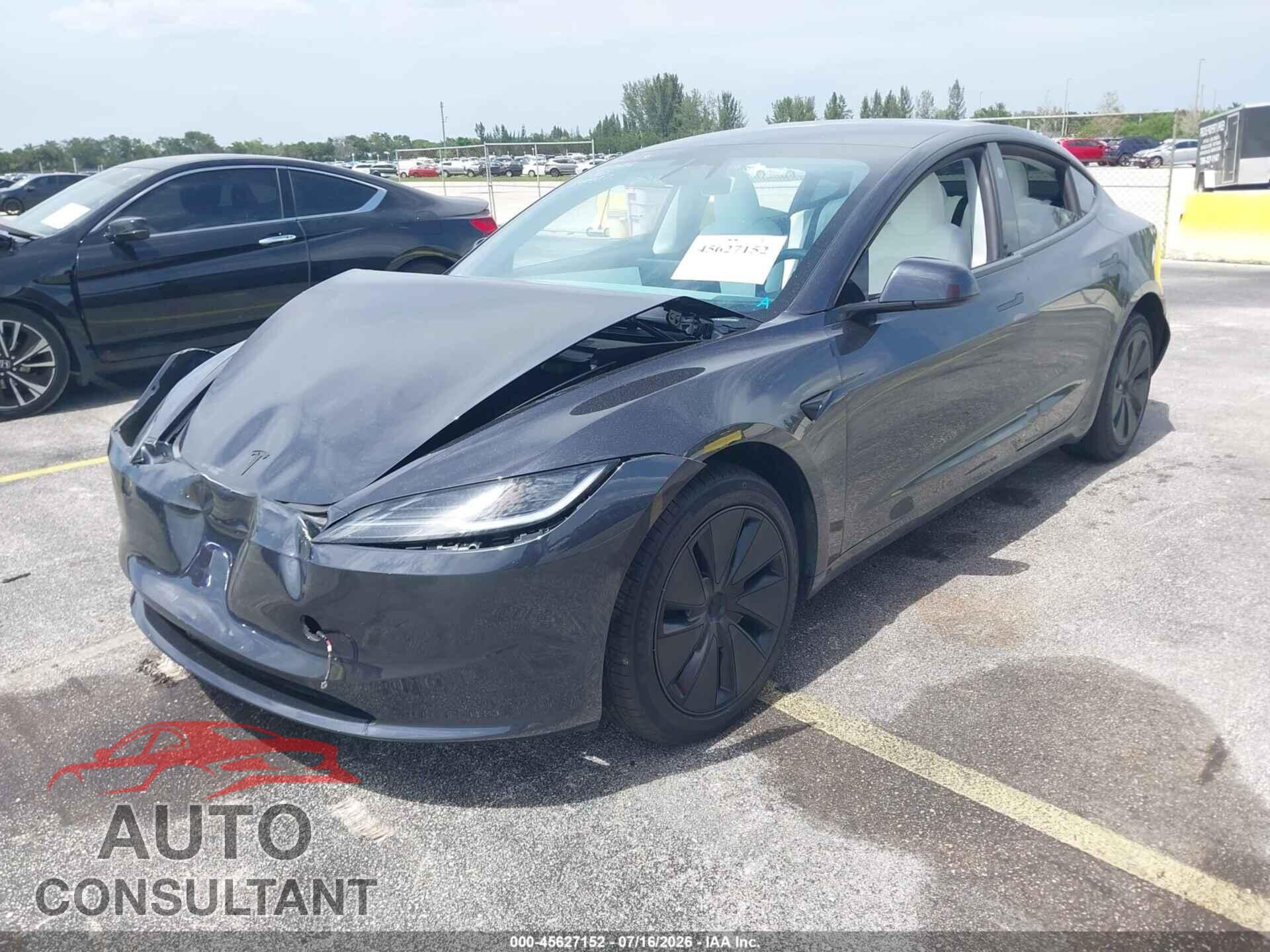 TESLA MODEL 3 2026 - 5YJ3E1EA3TF149756